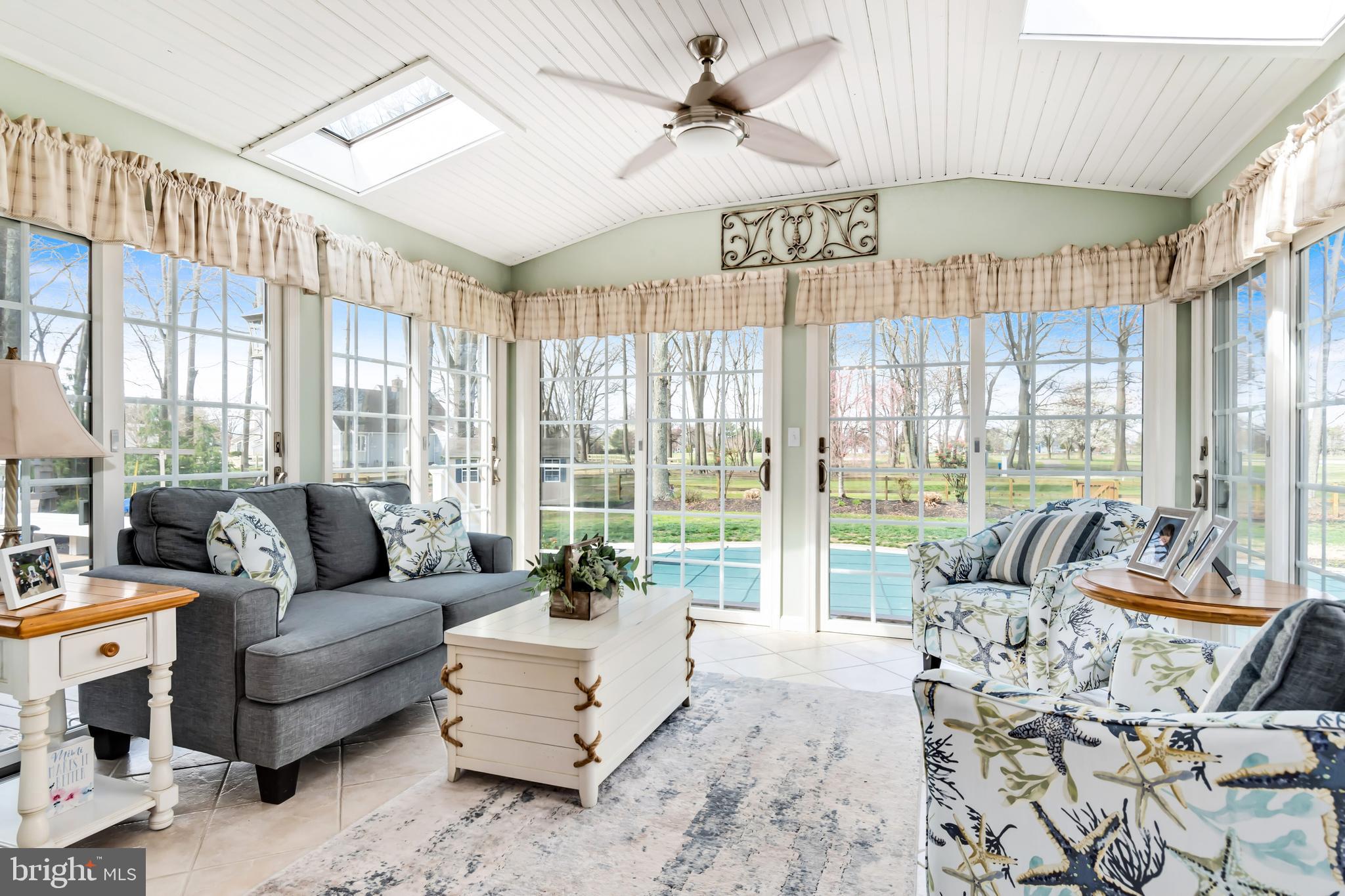 19 GREENWOOD SHOALS