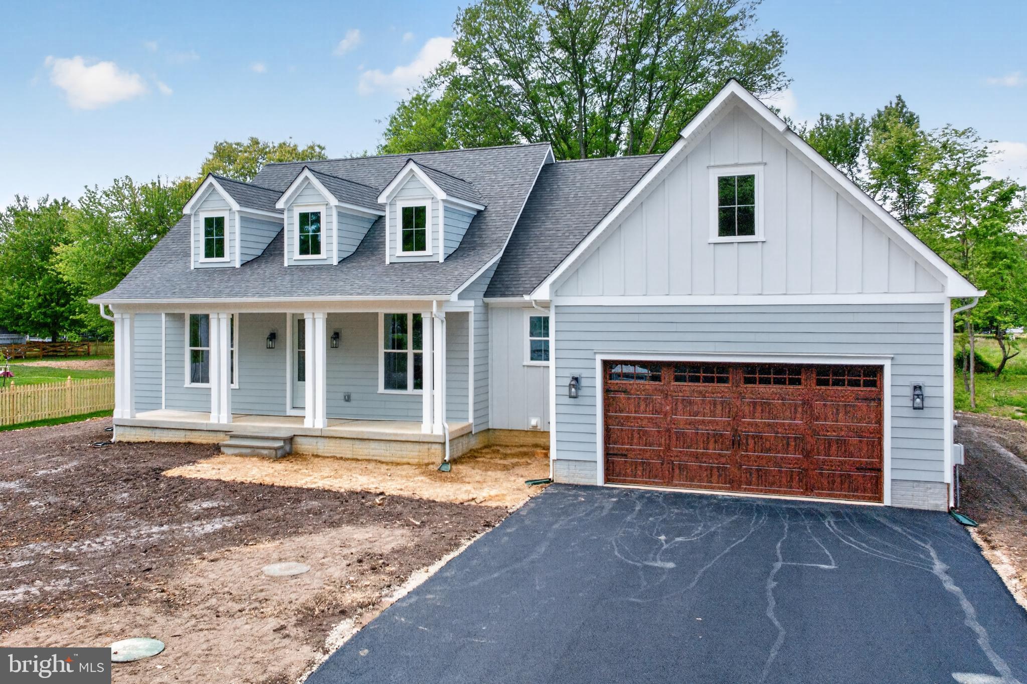 410 5 FARMS DRIVE