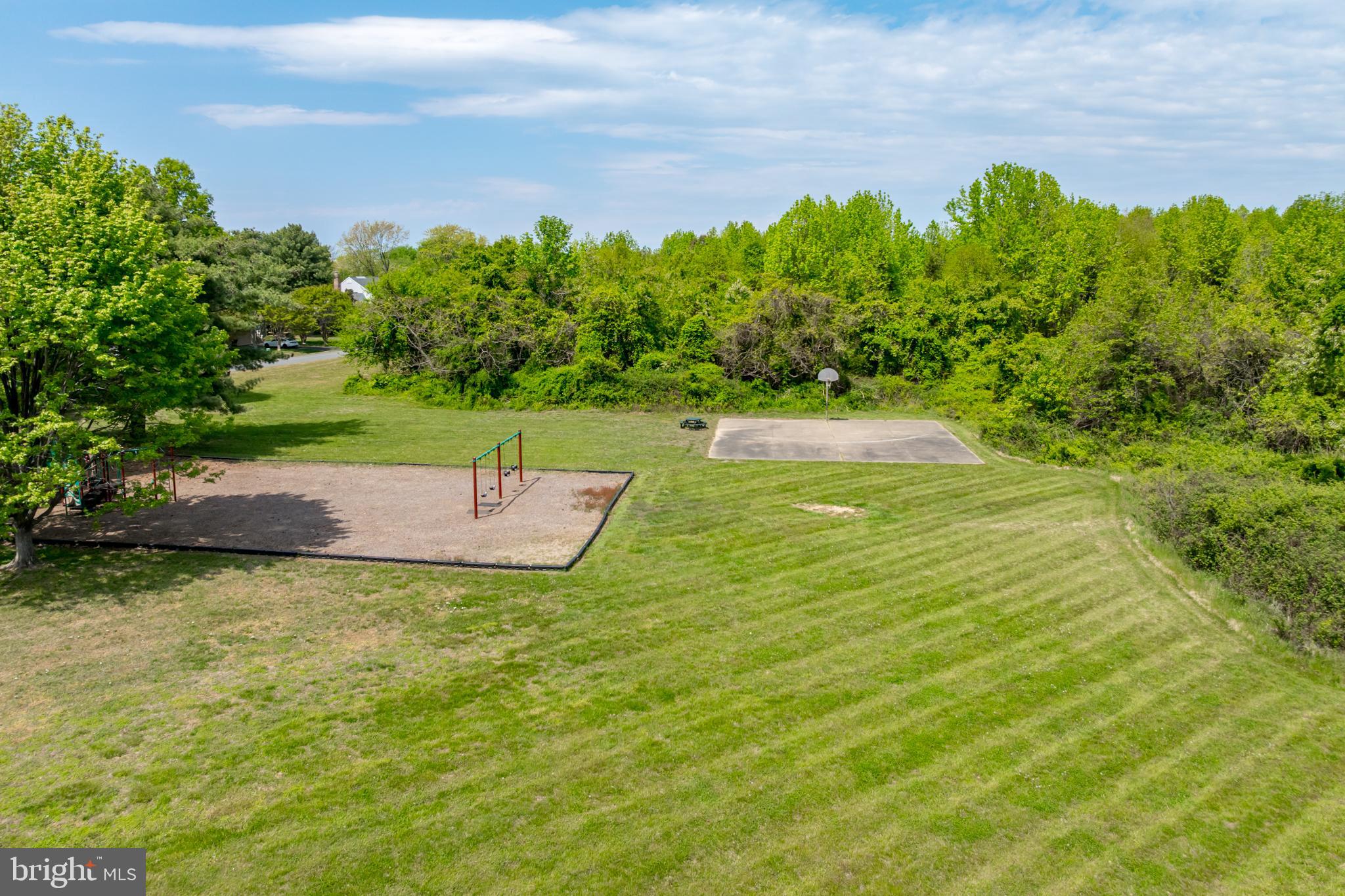 410 5 FARMS DRIVE