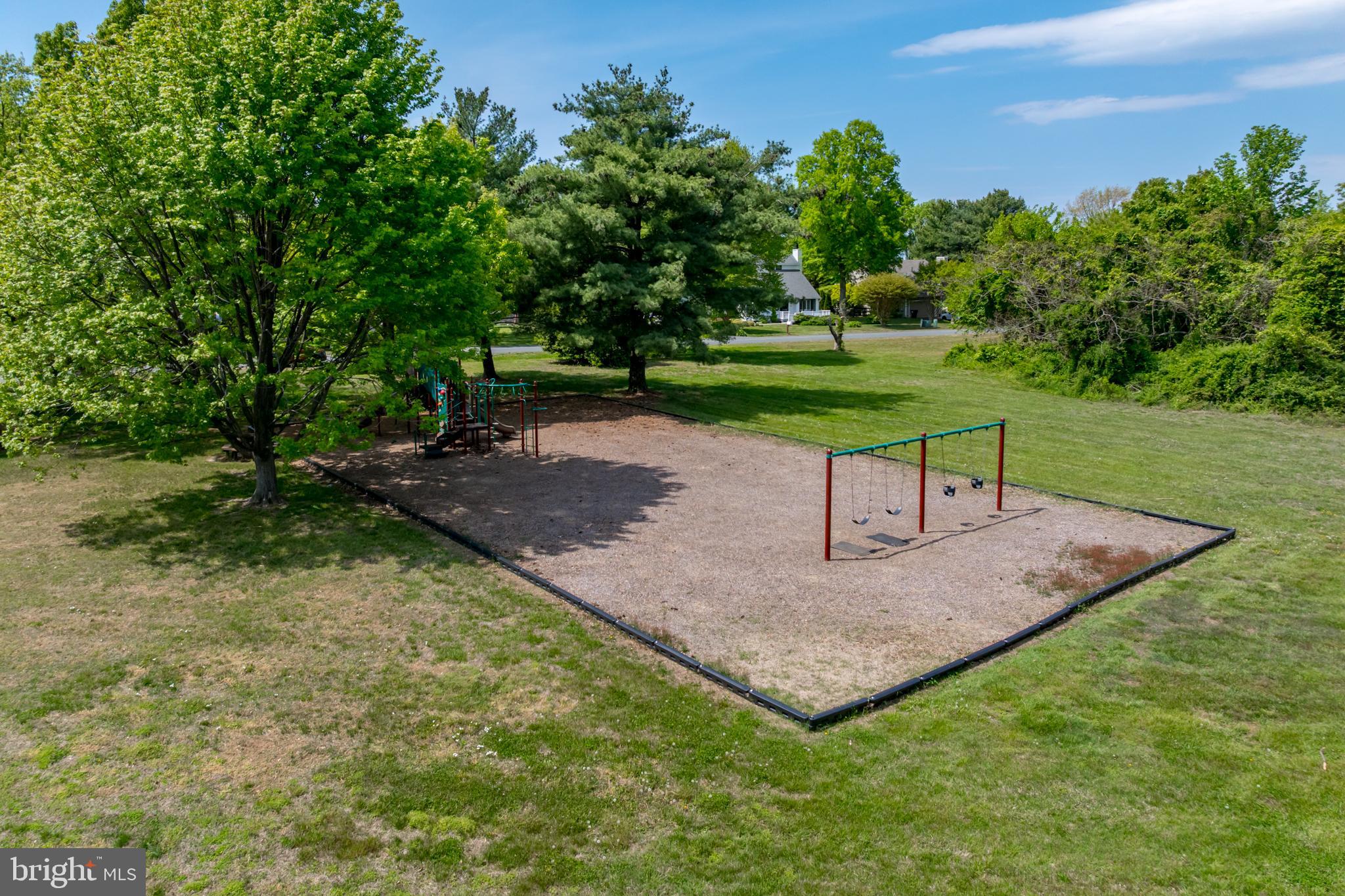 410 5 FARMS DRIVE