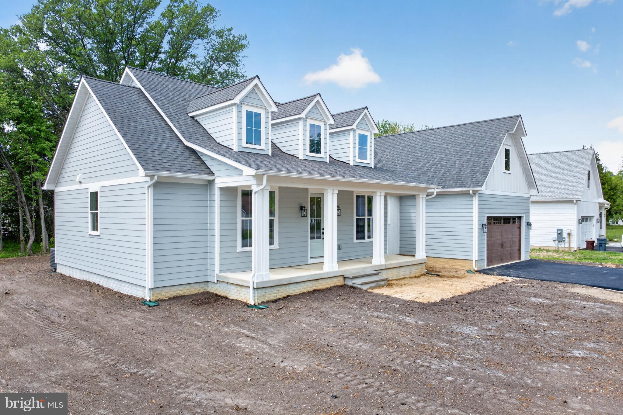 410 5 FARMS DRIVE