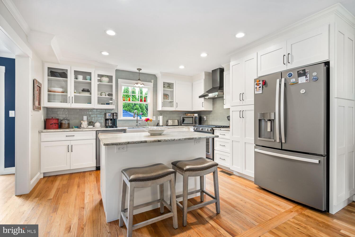 101 ROBES HARBOR COURT