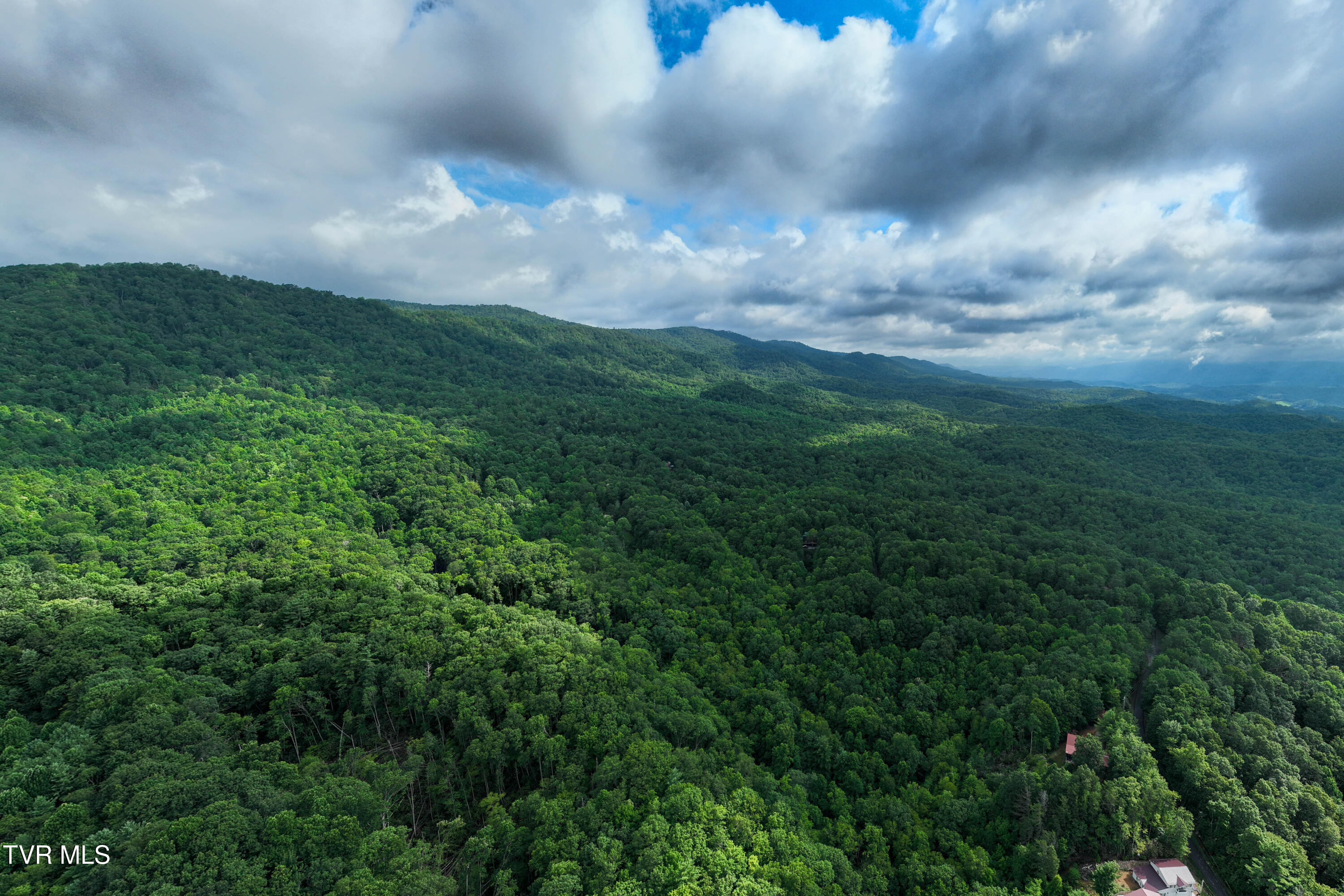 1501 Sprucy Ridge Private Road