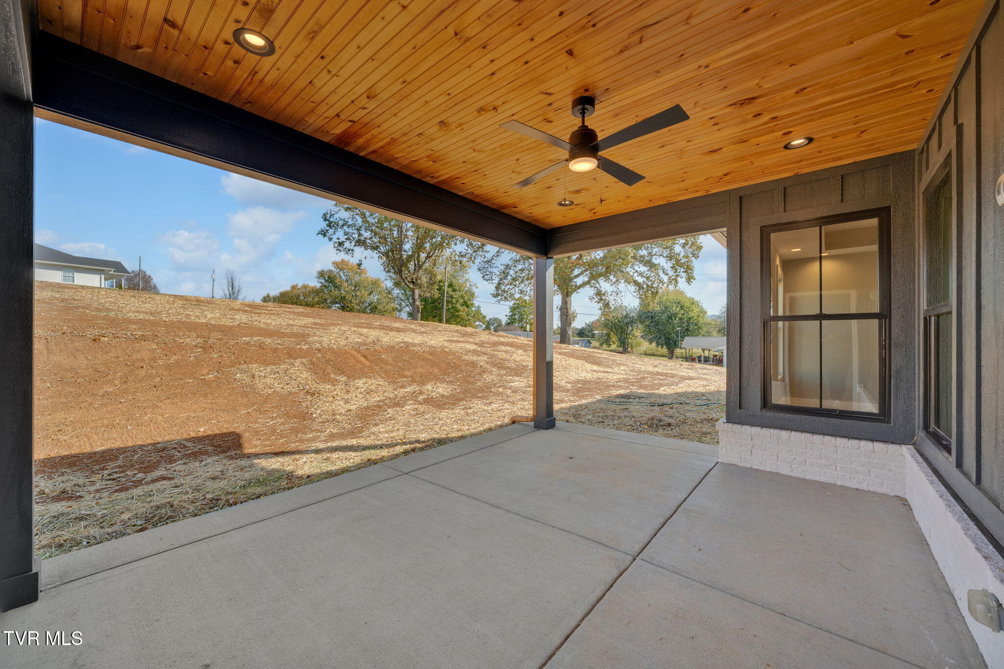 2365 South Hwy 81s, Jonesborough