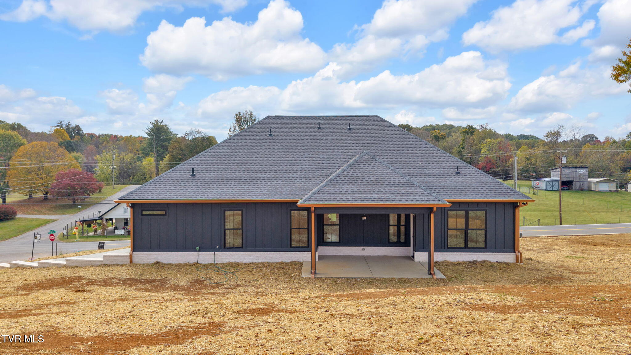 2365 South Hwy 81s, Jonesborough