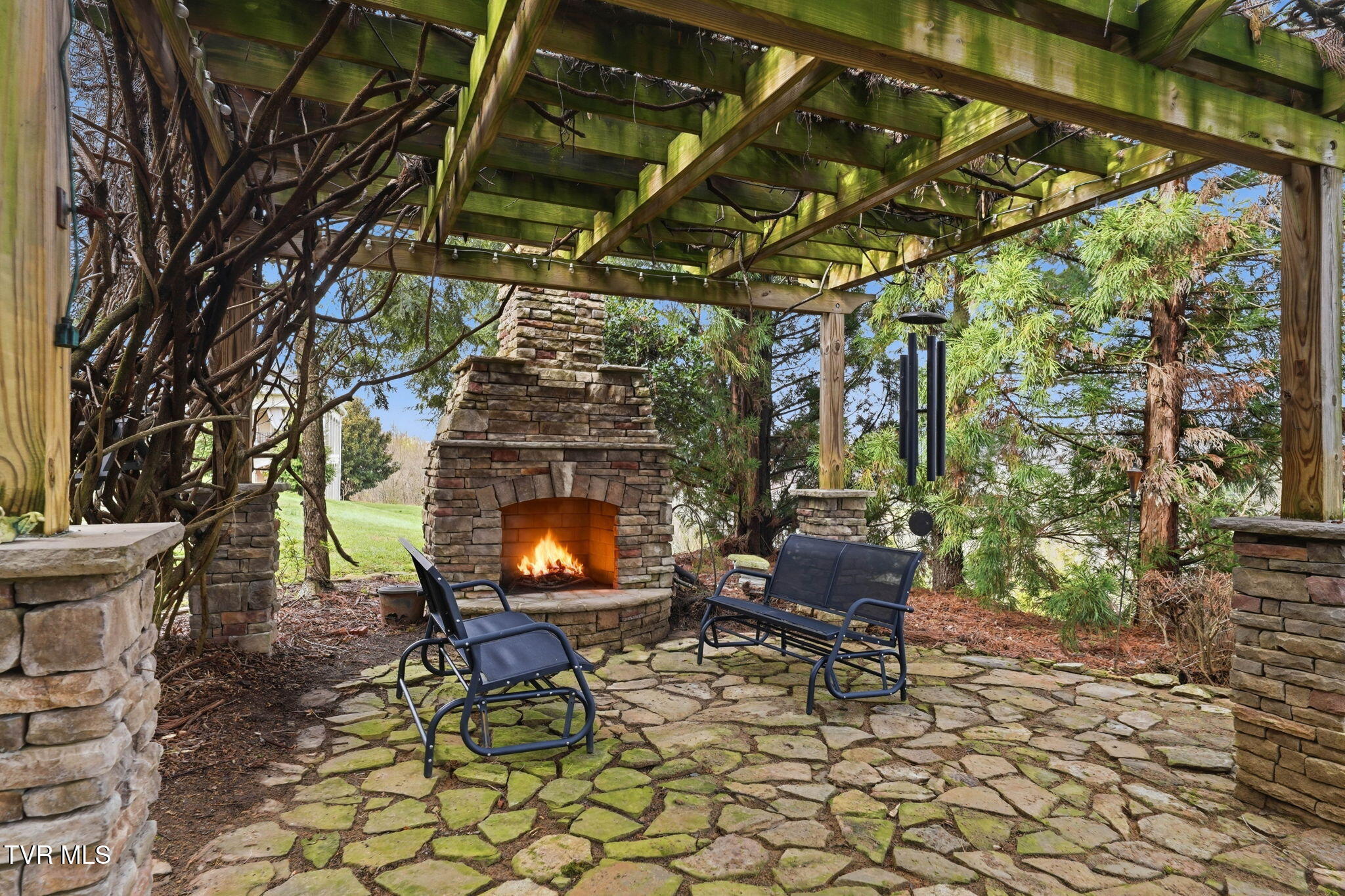 122 Chestnut Ridge Drive