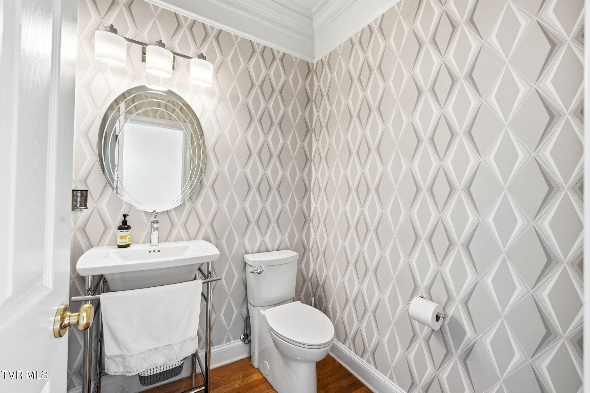 122 Chestnut Ridge Drive