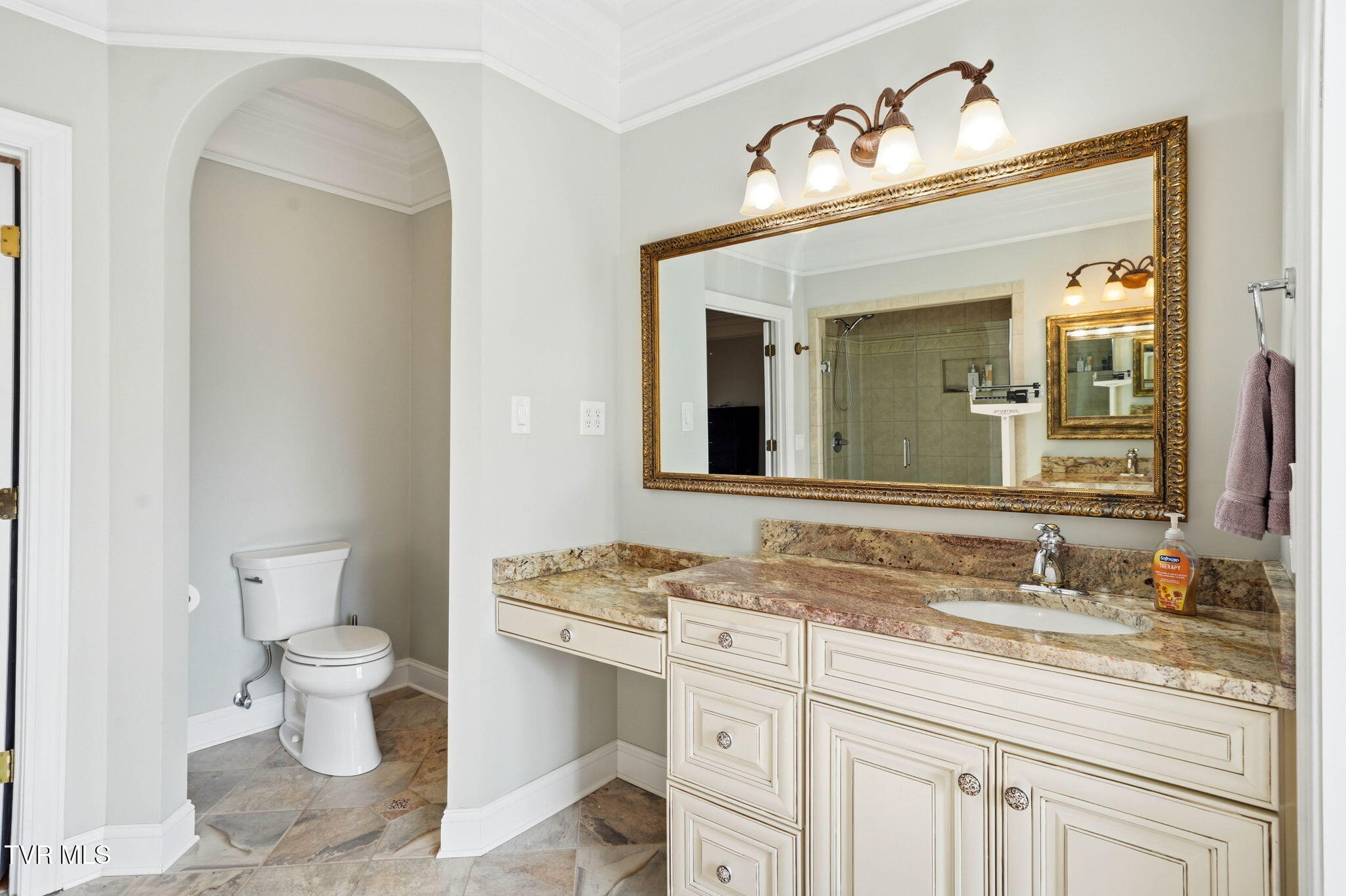 122 Chestnut Ridge Drive