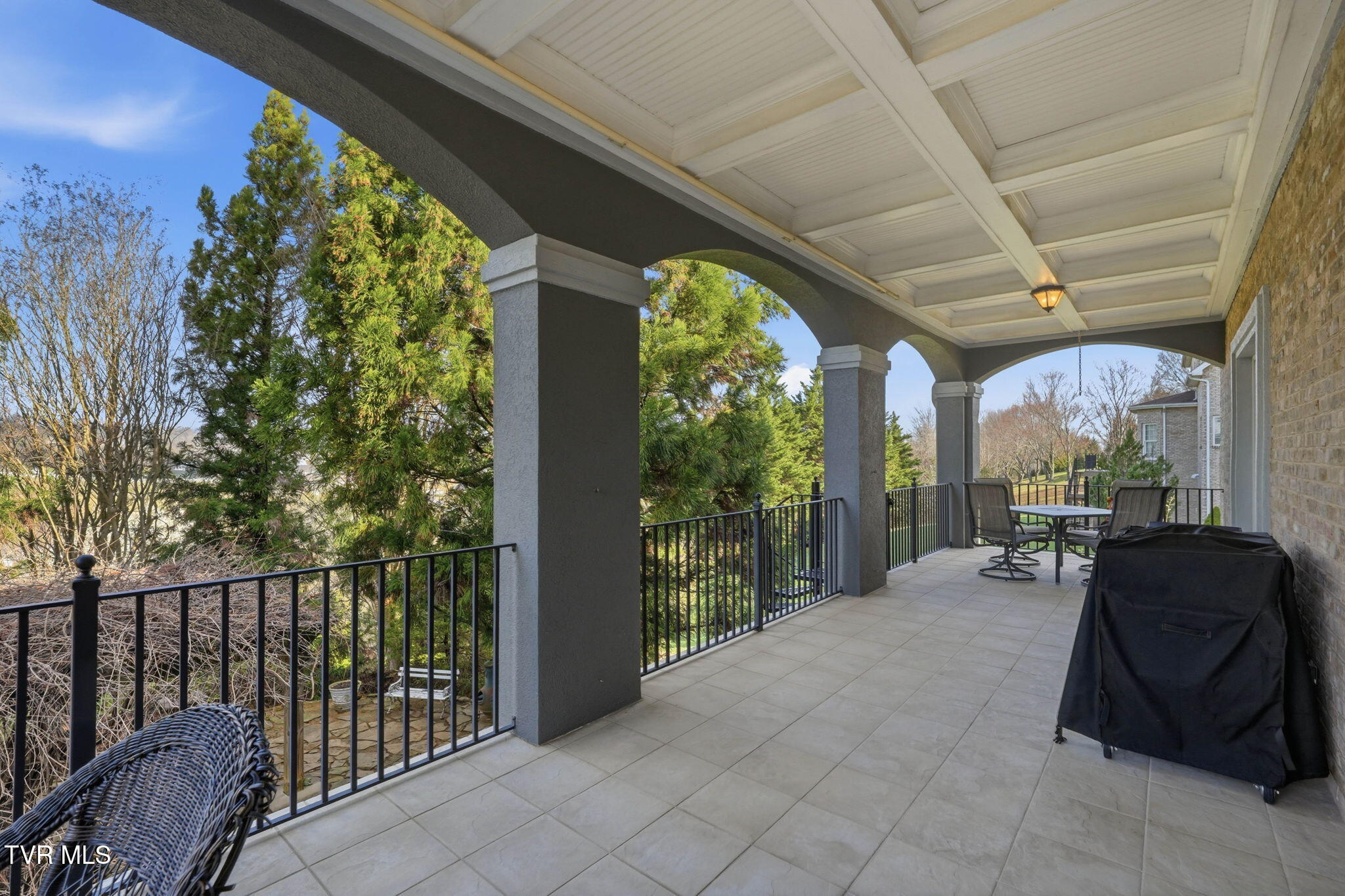 122 Chestnut Ridge Drive