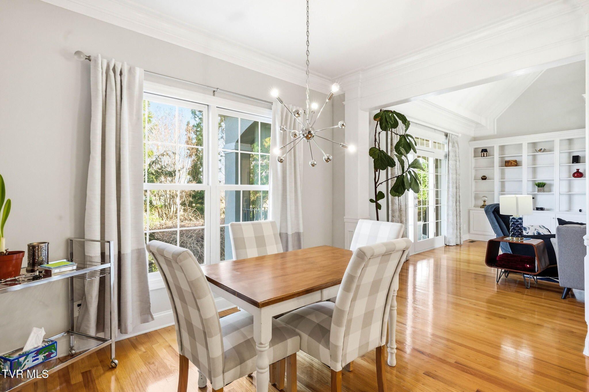 122 Chestnut Ridge Drive