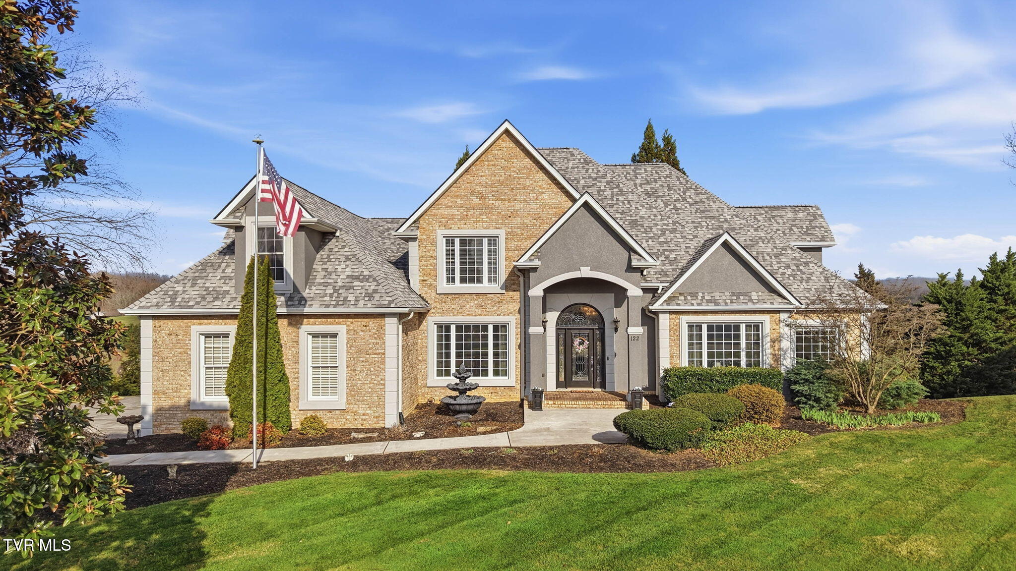 122 Chestnut Ridge Drive