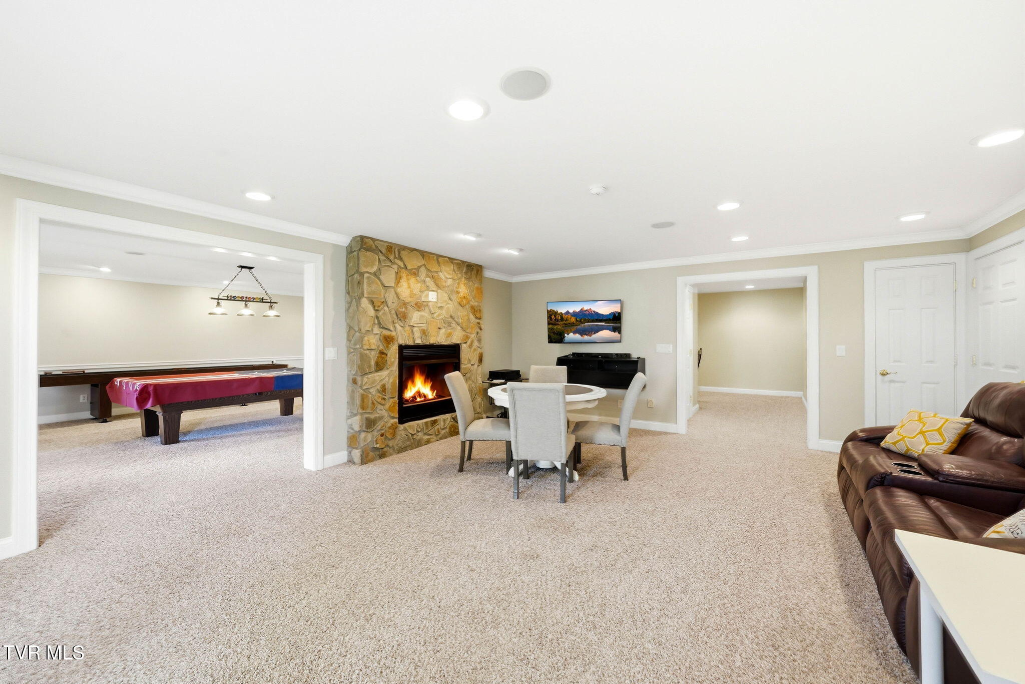 122 Chestnut Ridge Drive