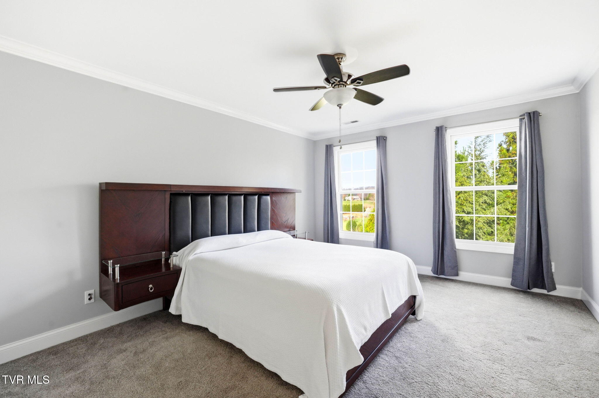 122 Chestnut Ridge Drive