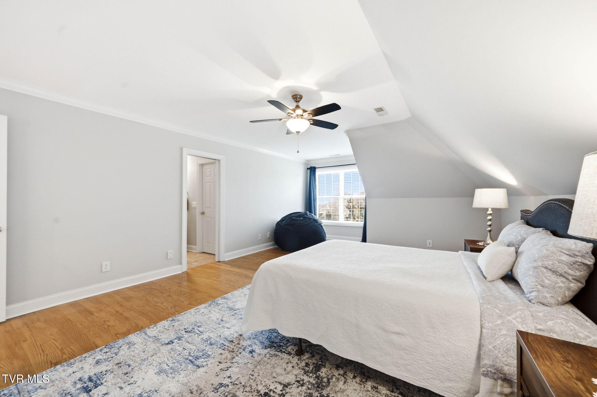 122 Chestnut Ridge Drive