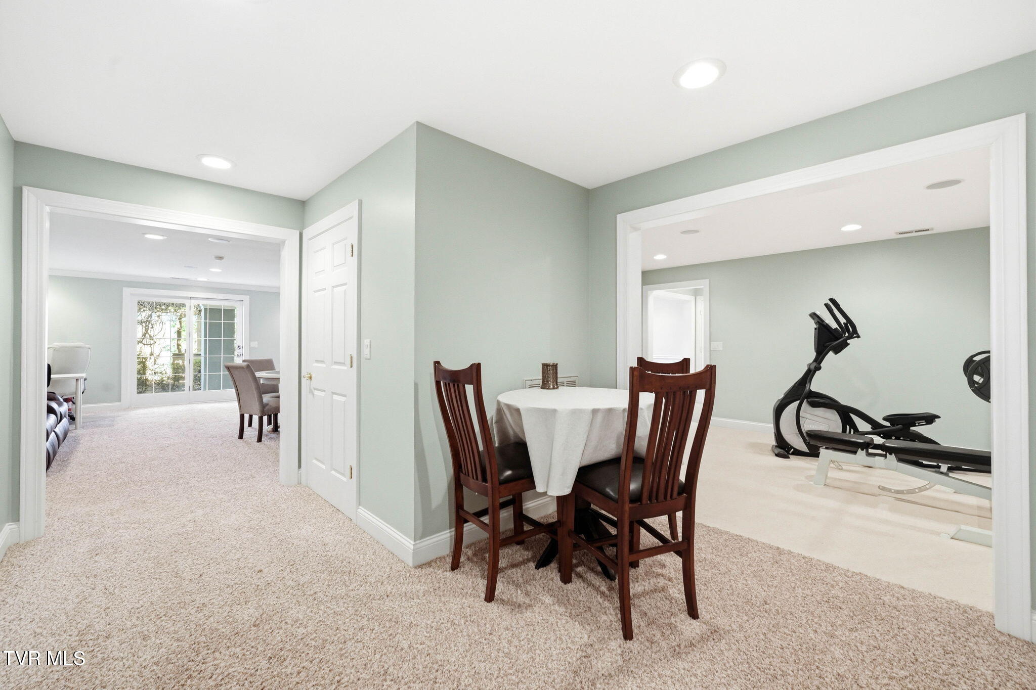 122 Chestnut Ridge Drive