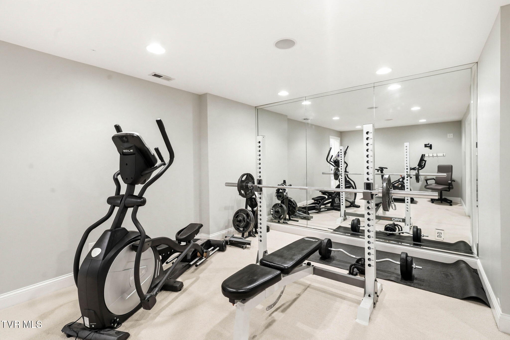 122 Chestnut Ridge Drive