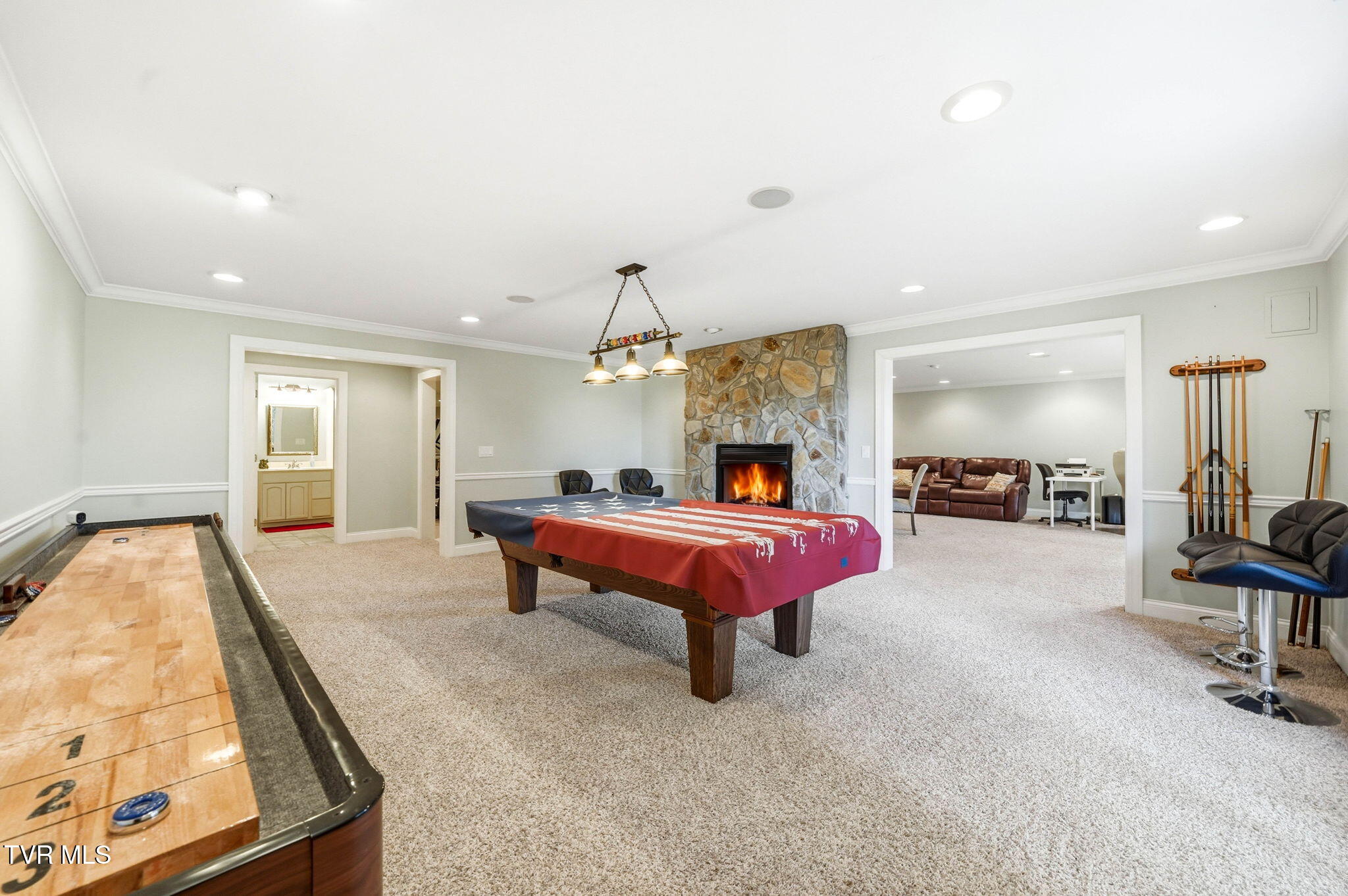 122 Chestnut Ridge Drive