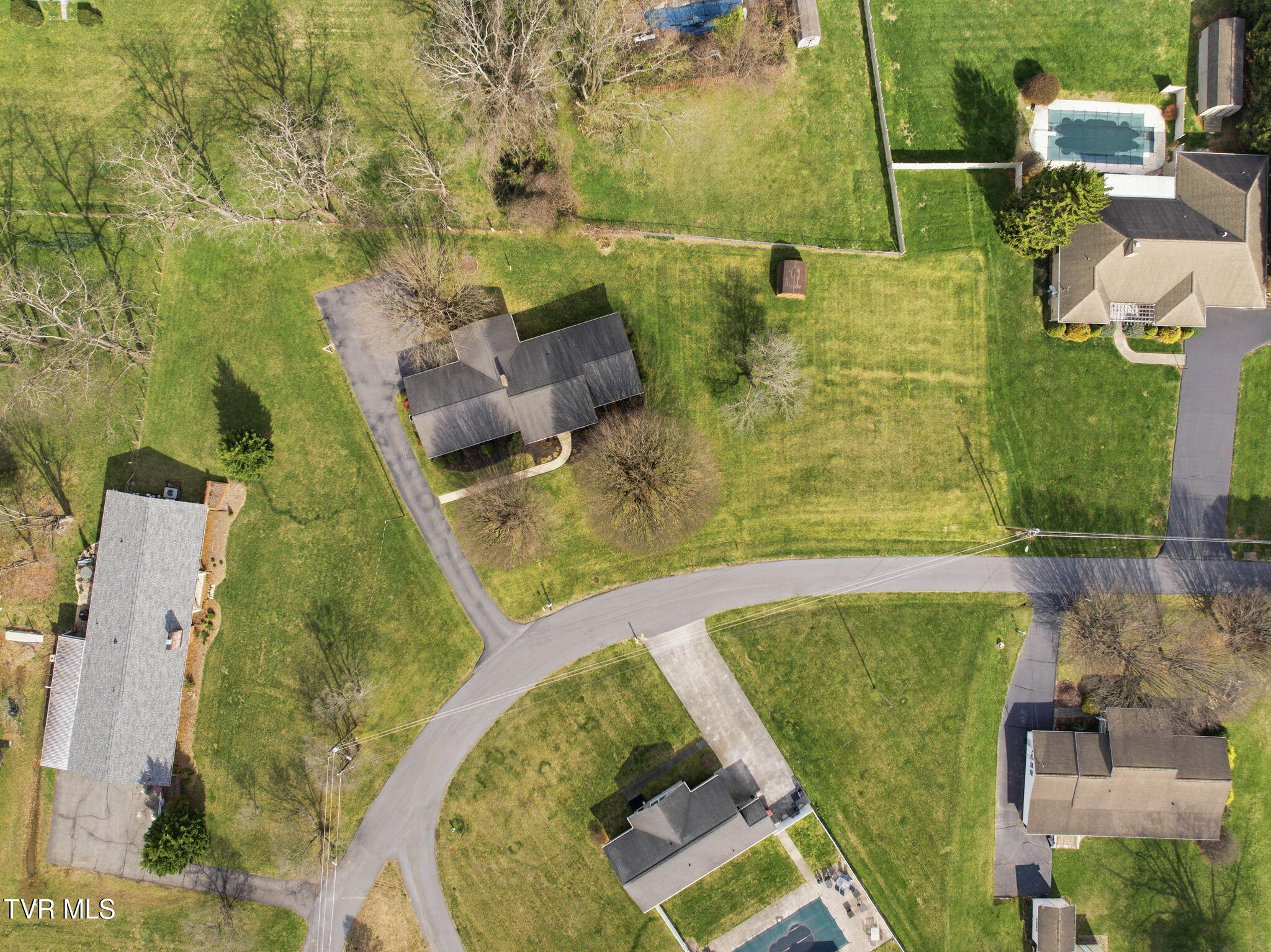 805 Hiwassee Heights Drive