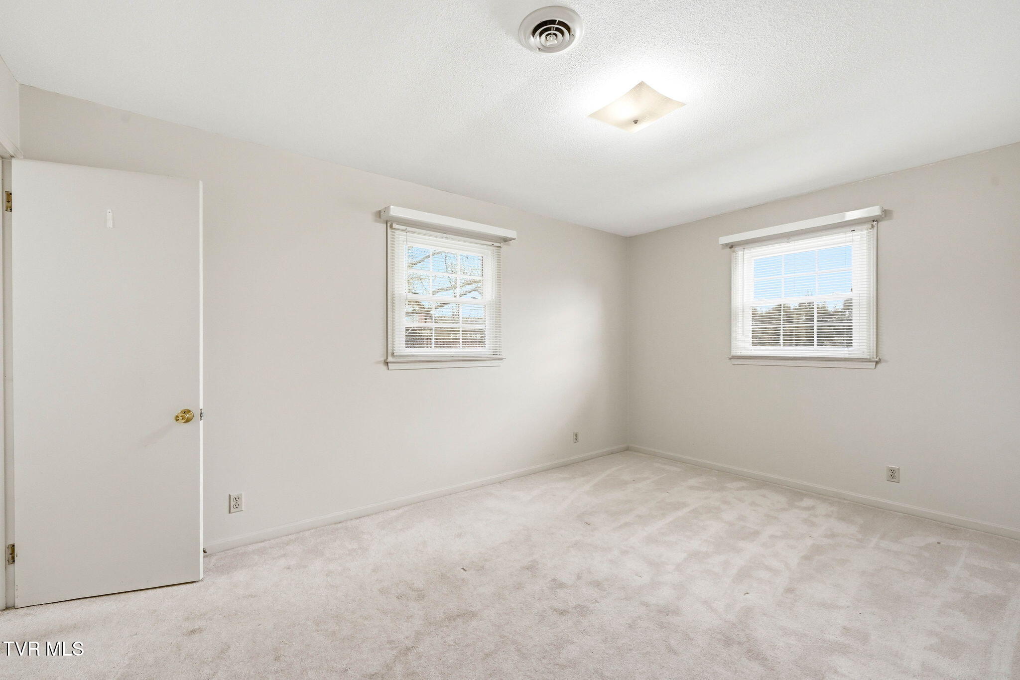 805 Hiwassee Heights Drive