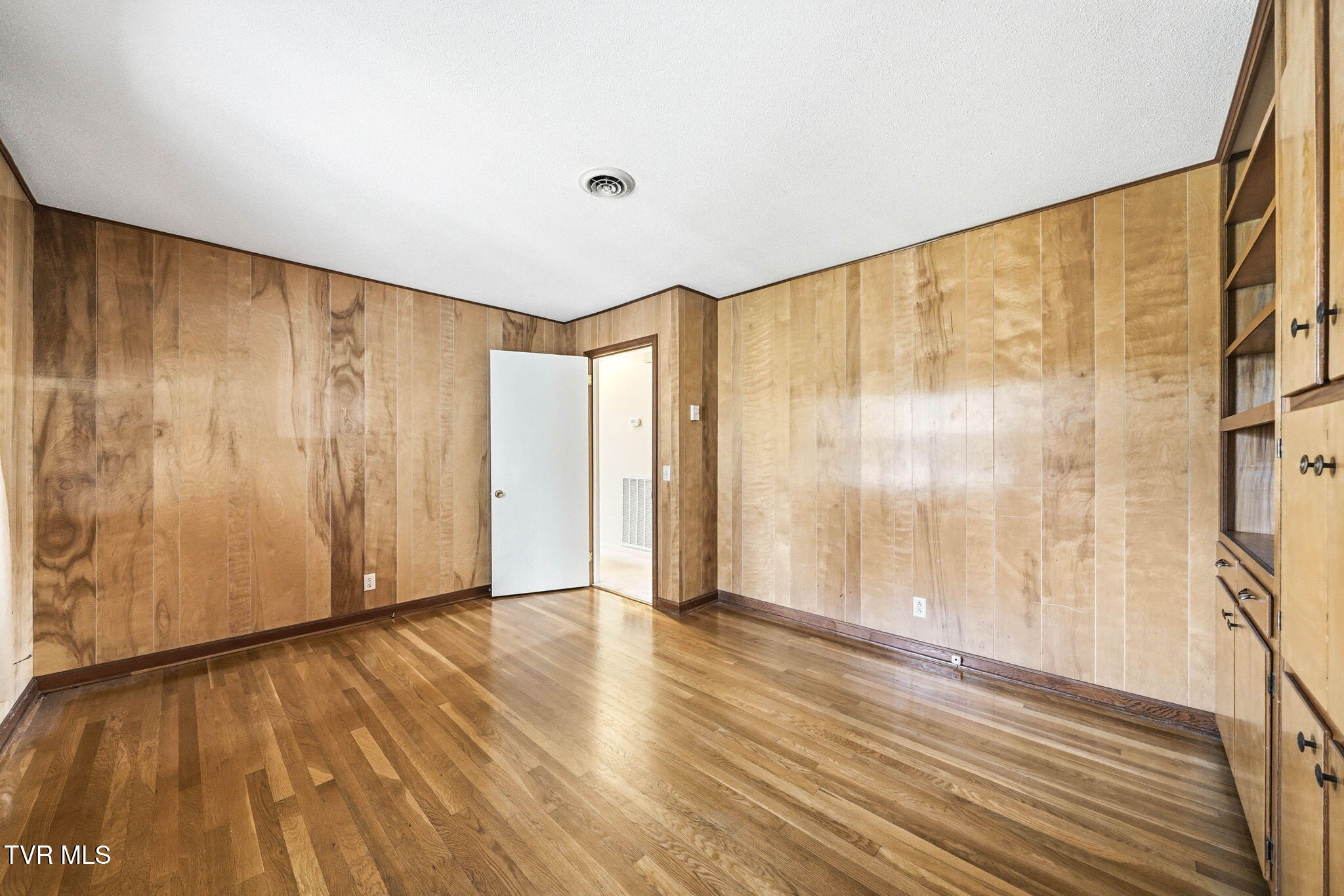 805 Hiwassee Heights Drive