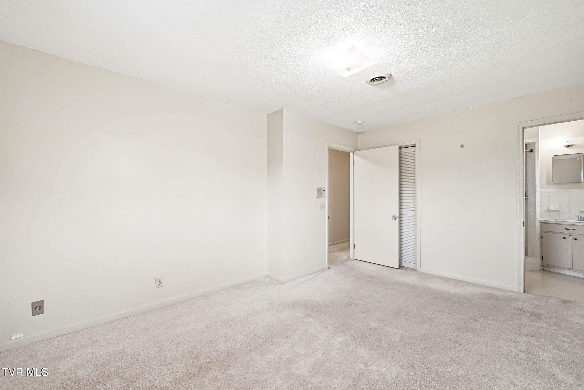 805 Hiwassee Heights Drive