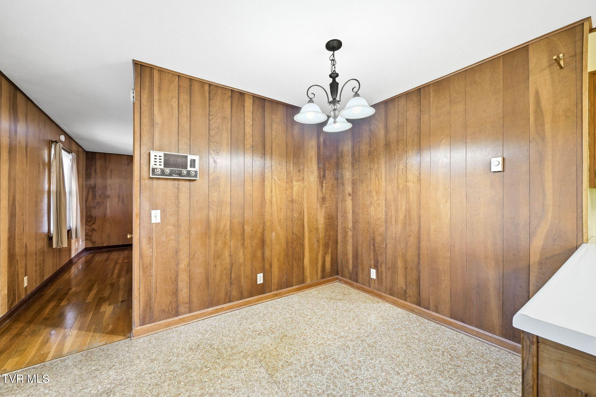 805 Hiwassee Heights Drive