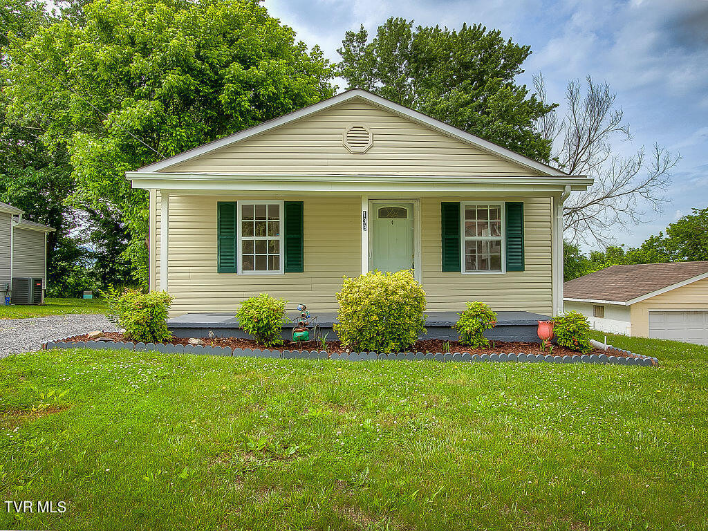 138 Grandview Street