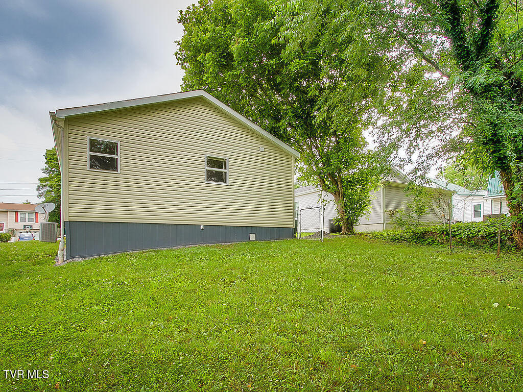 138 Grandview Street