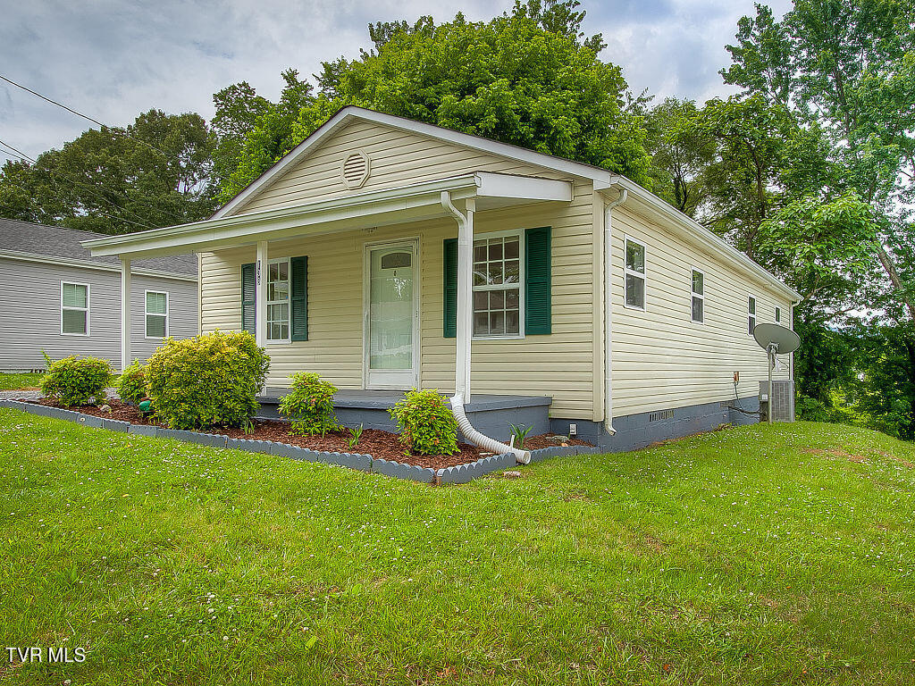 138 Grandview Street