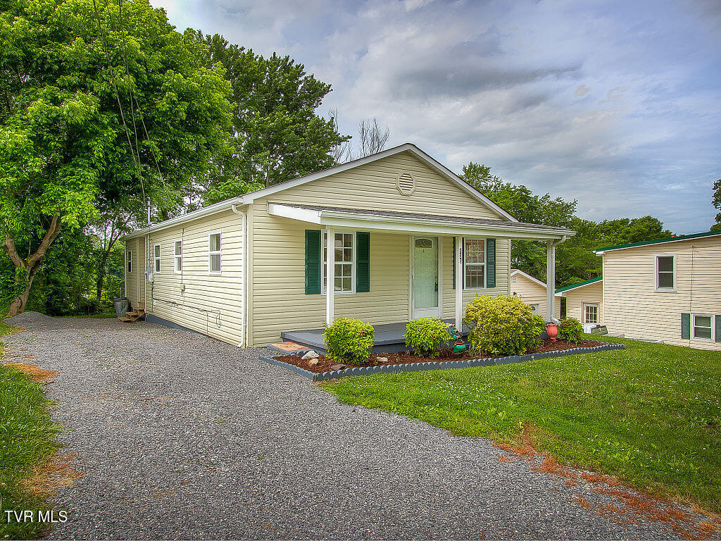 138 Grandview Street