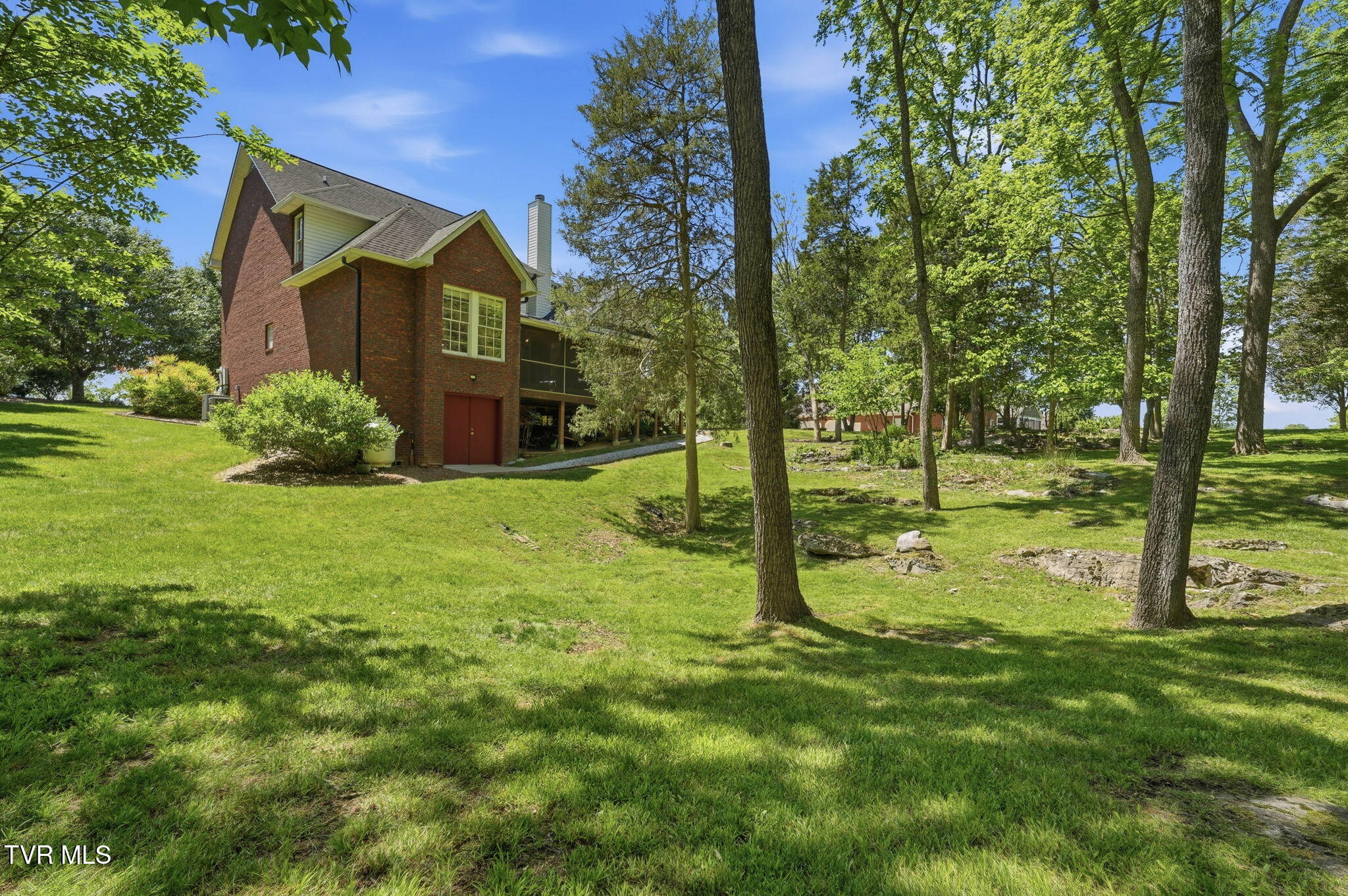 415 Ridge Point Court