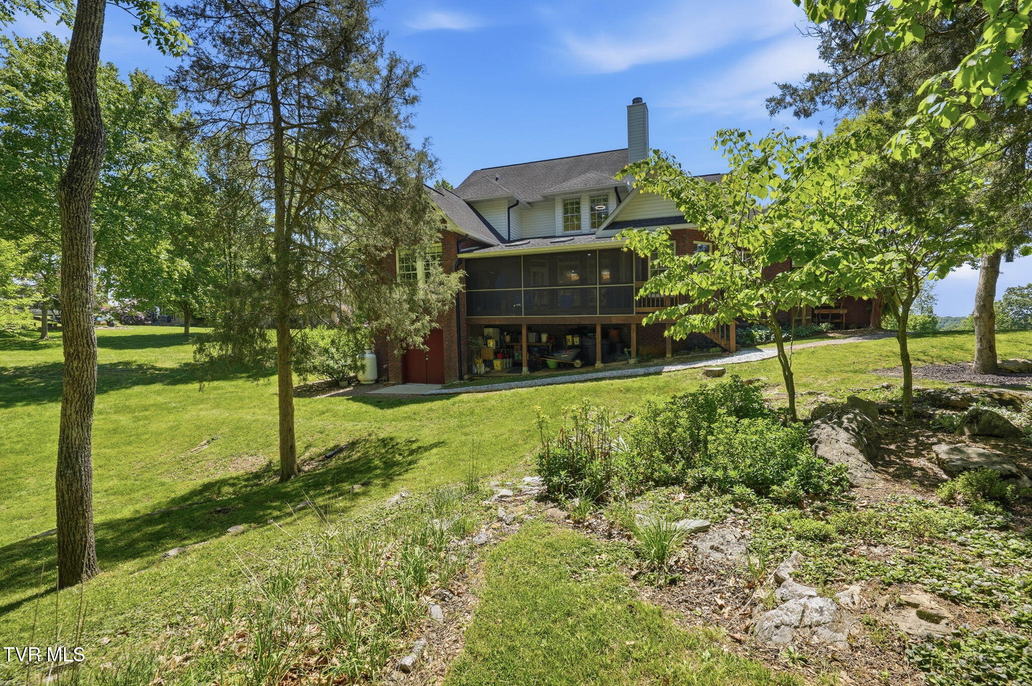 415 Ridge Point Court