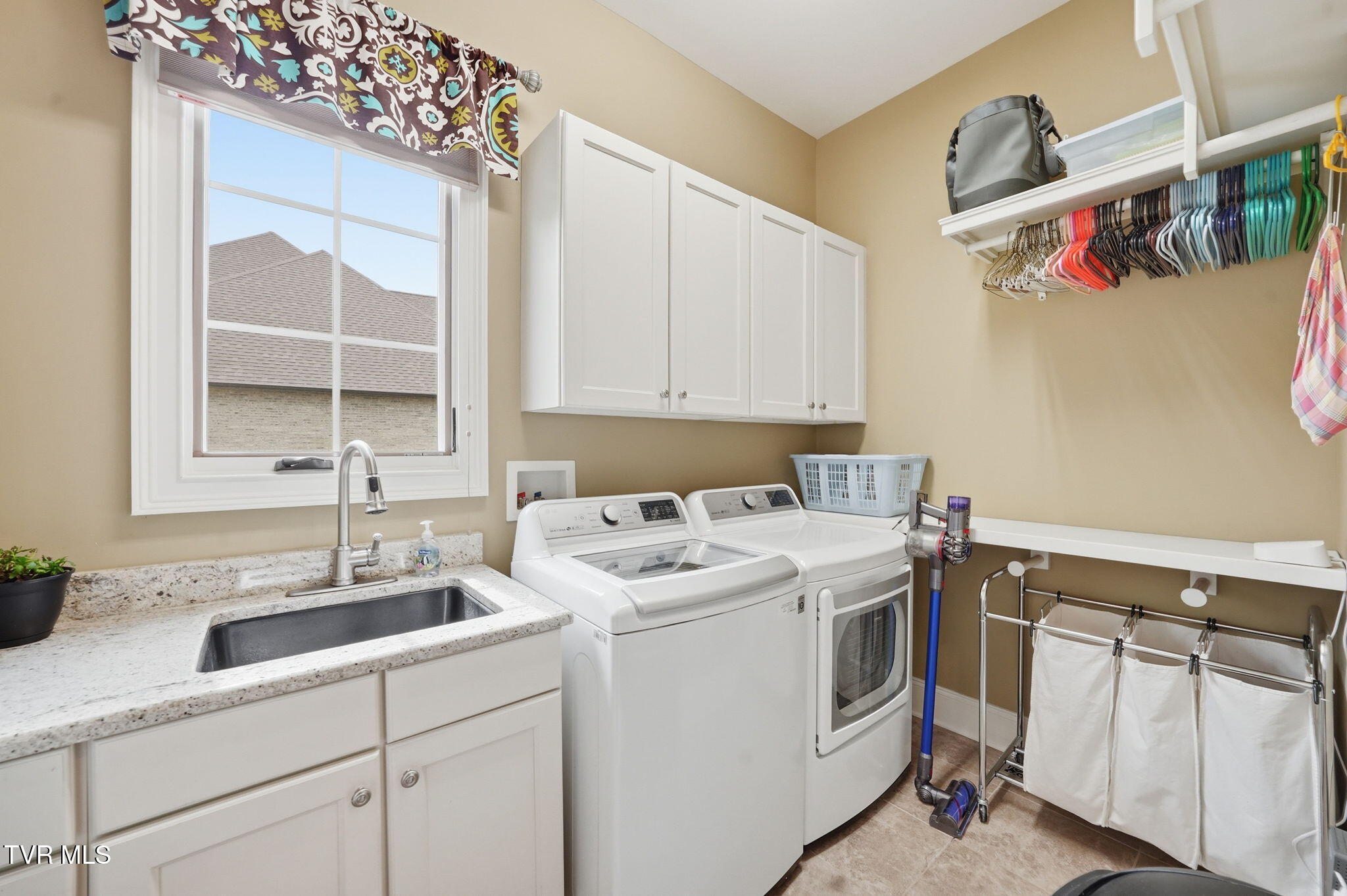165 Laurel Ridge Drive
