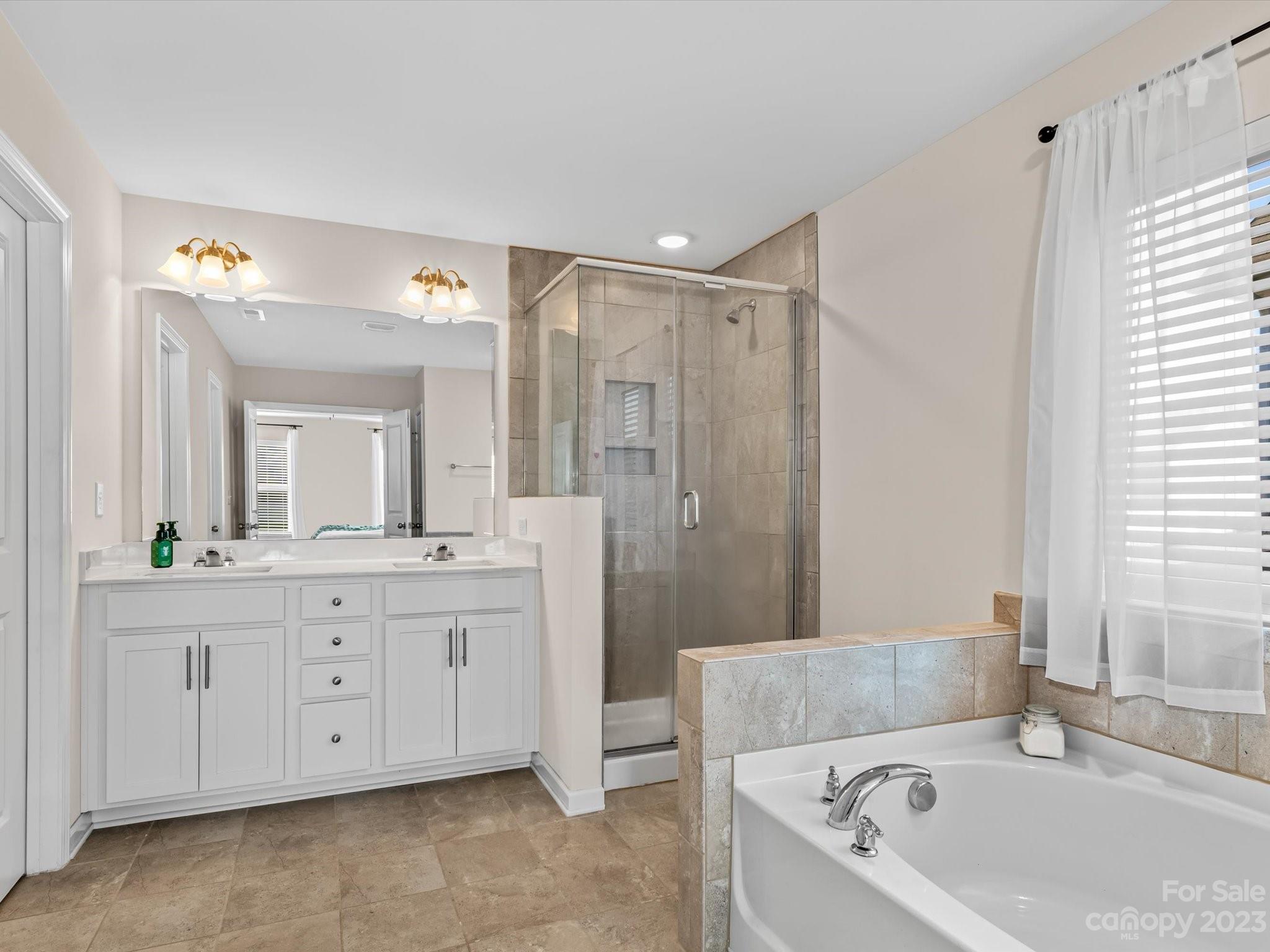 113 Lantern Acres Drive