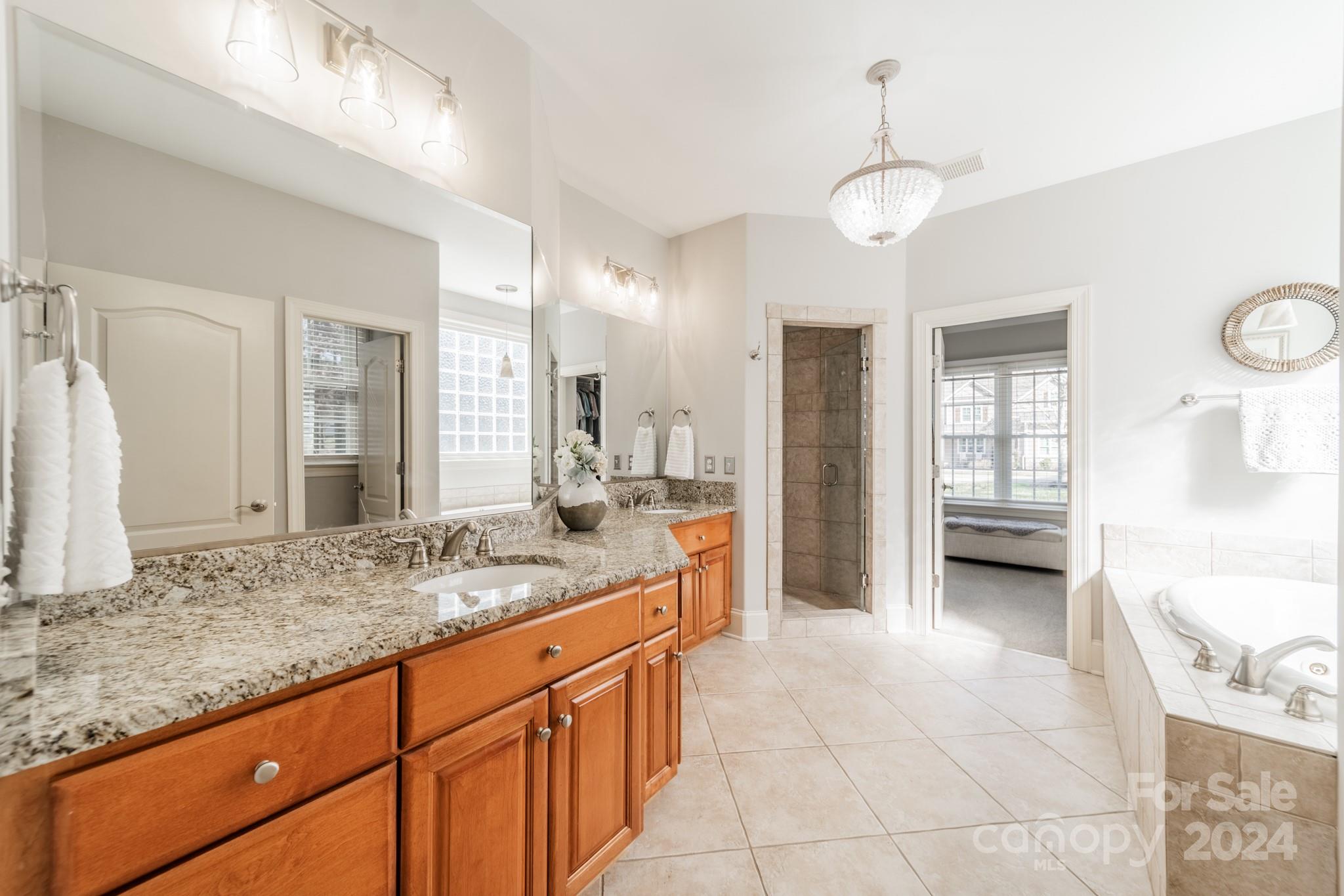 121 W Cold Hollow Farms Drive
