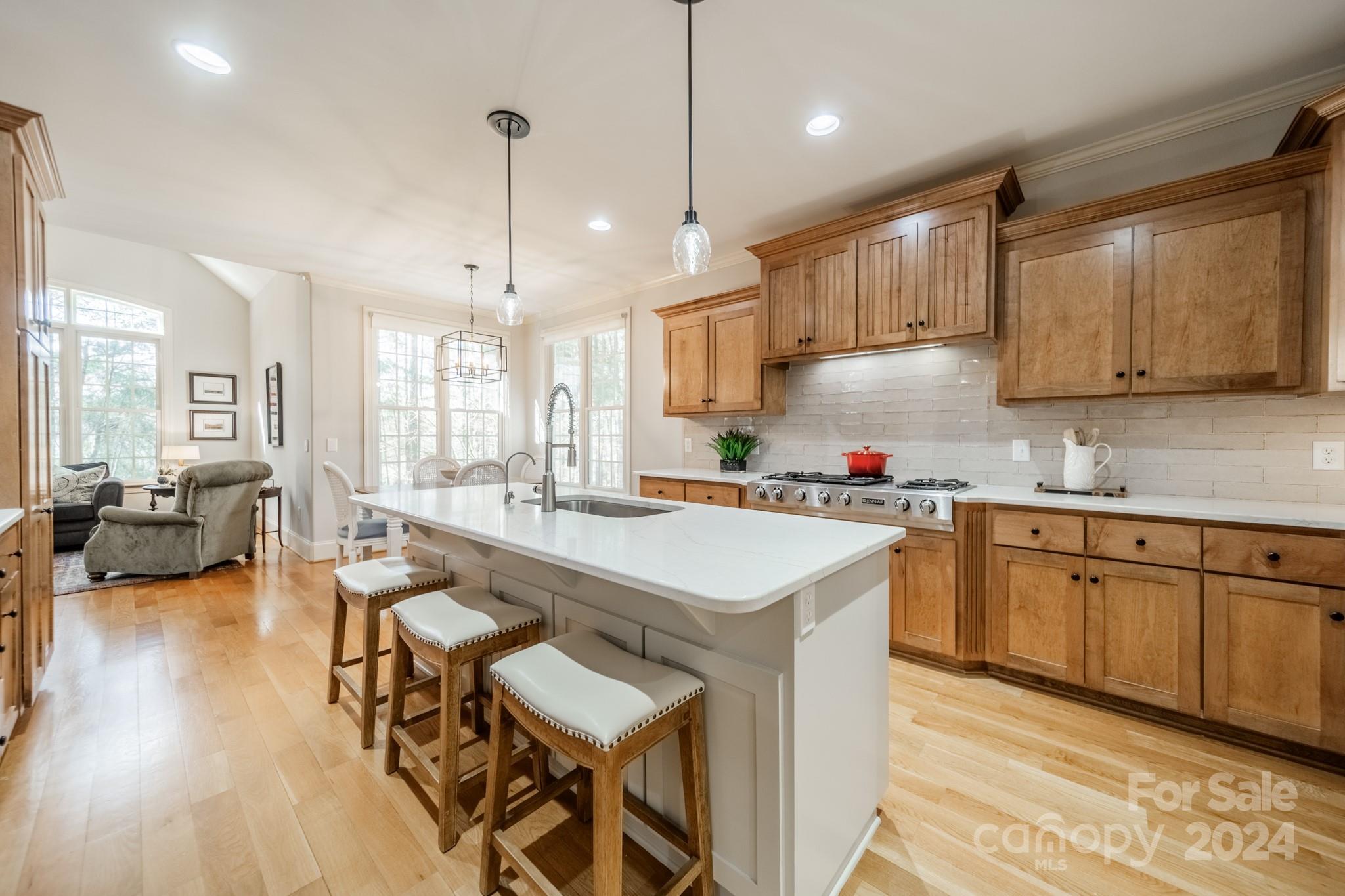 121 W Cold Hollow Farms Drive