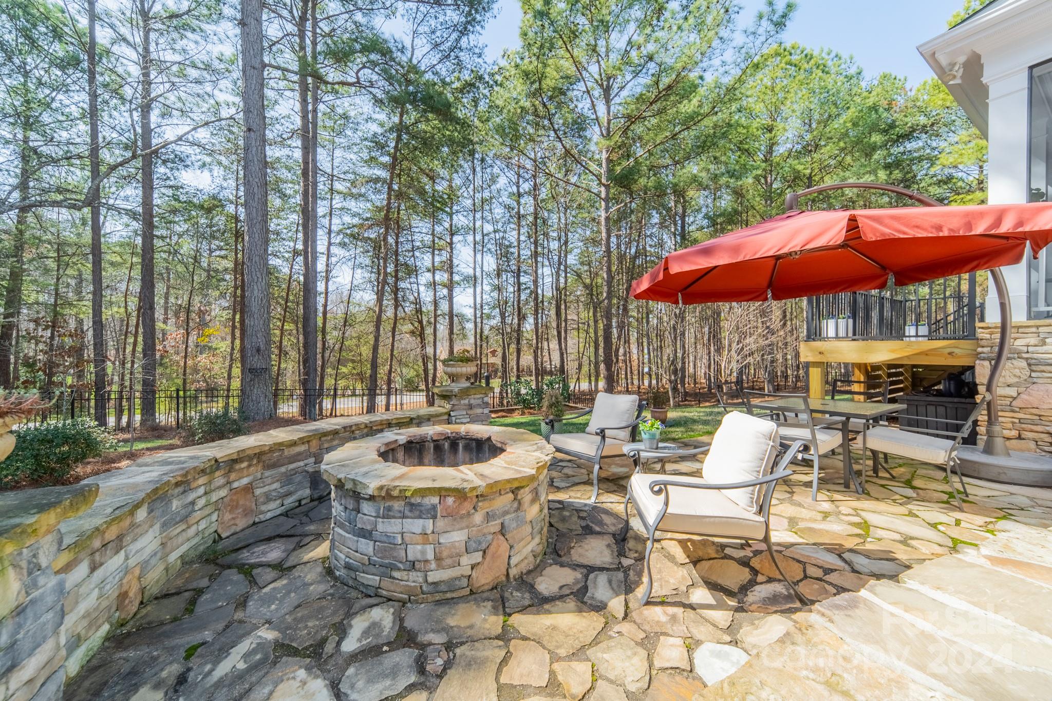 121 W Cold Hollow Farms Drive