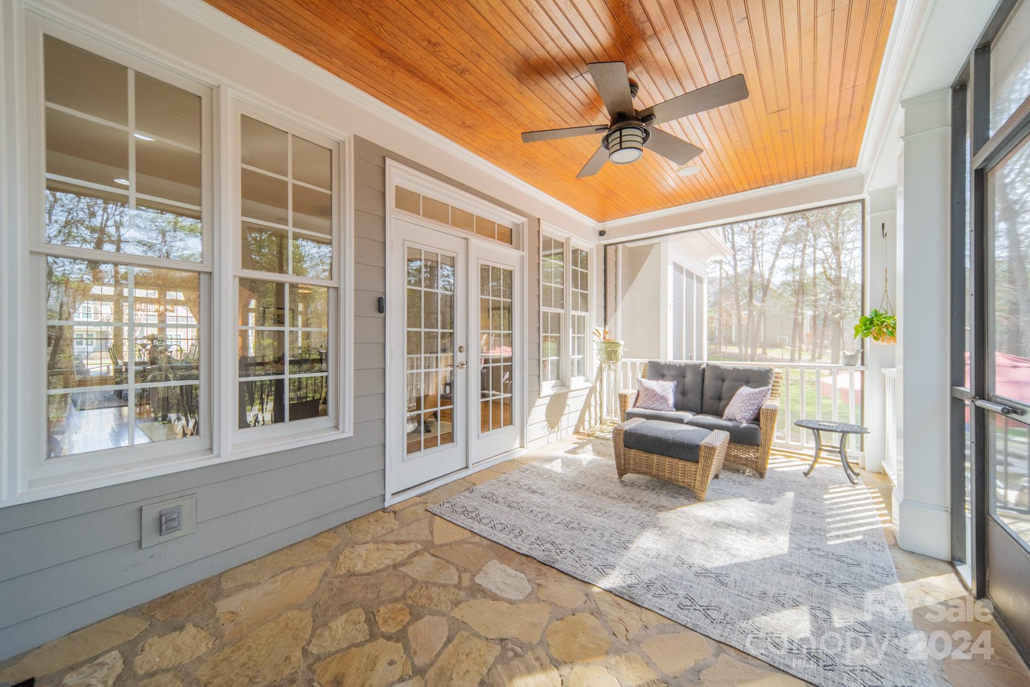 121 W Cold Hollow Farms Drive