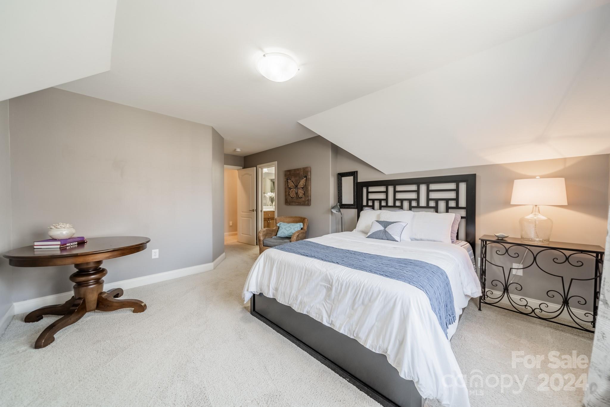 121 W Cold Hollow Farms Drive