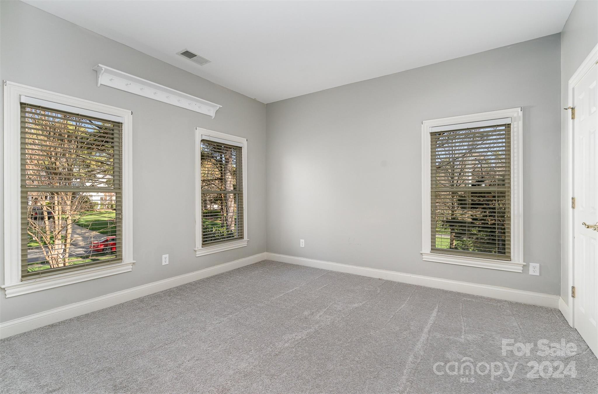 128 Mayfair Road