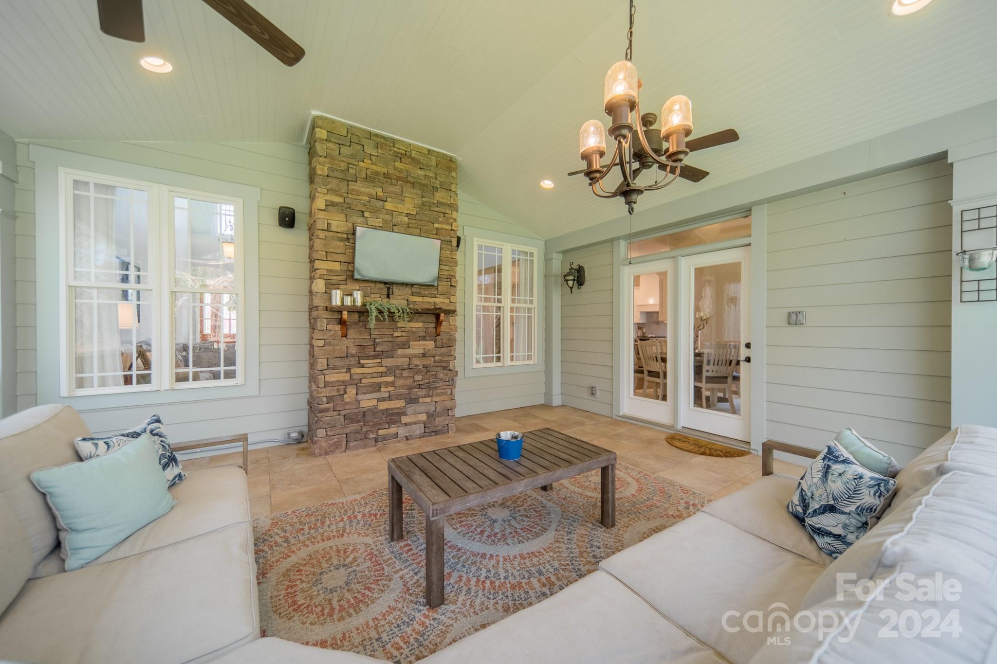 124 Ironwood Court