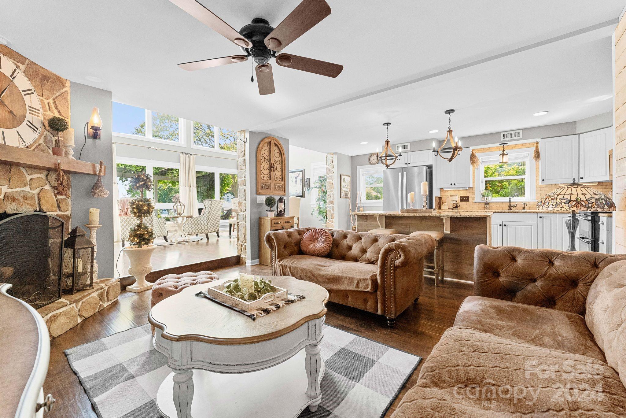 127 Surfside Lane Unit: 70