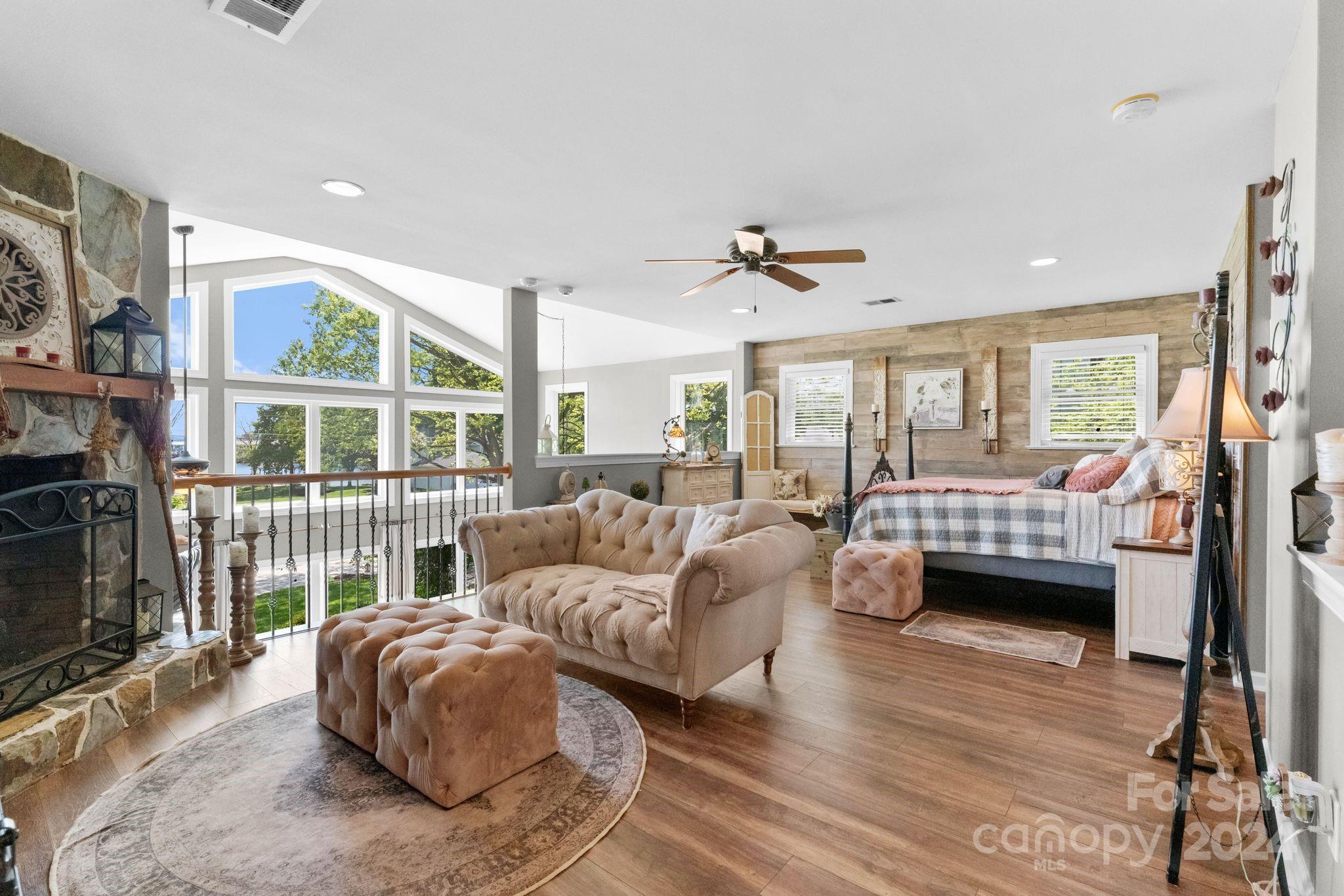 127 Surfside Lane Unit: 70