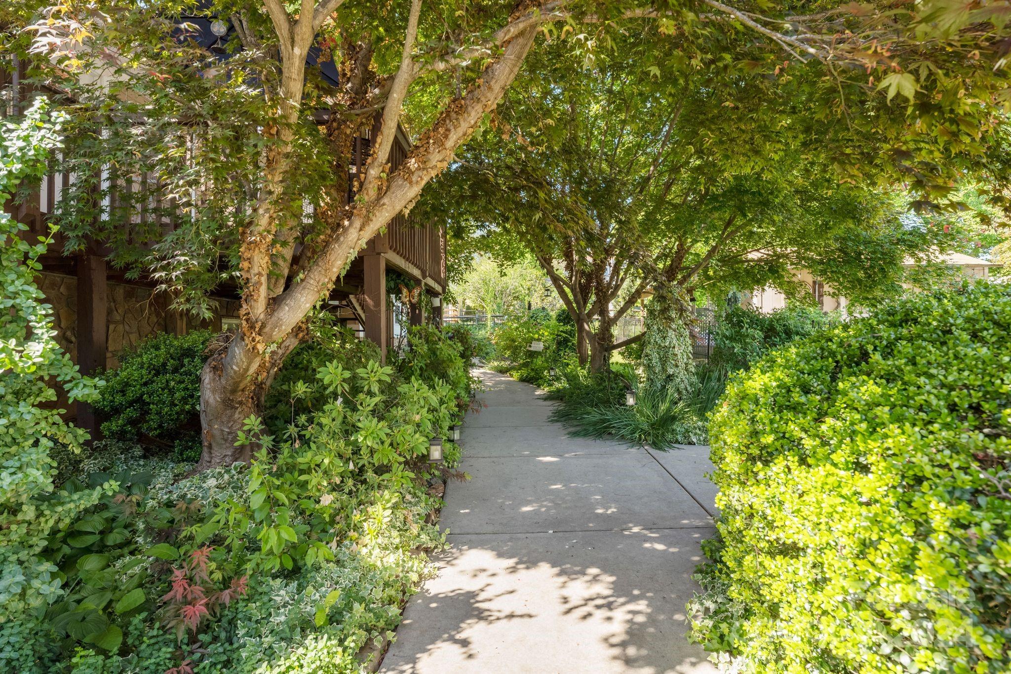 127 Surfside Lane Unit: 70