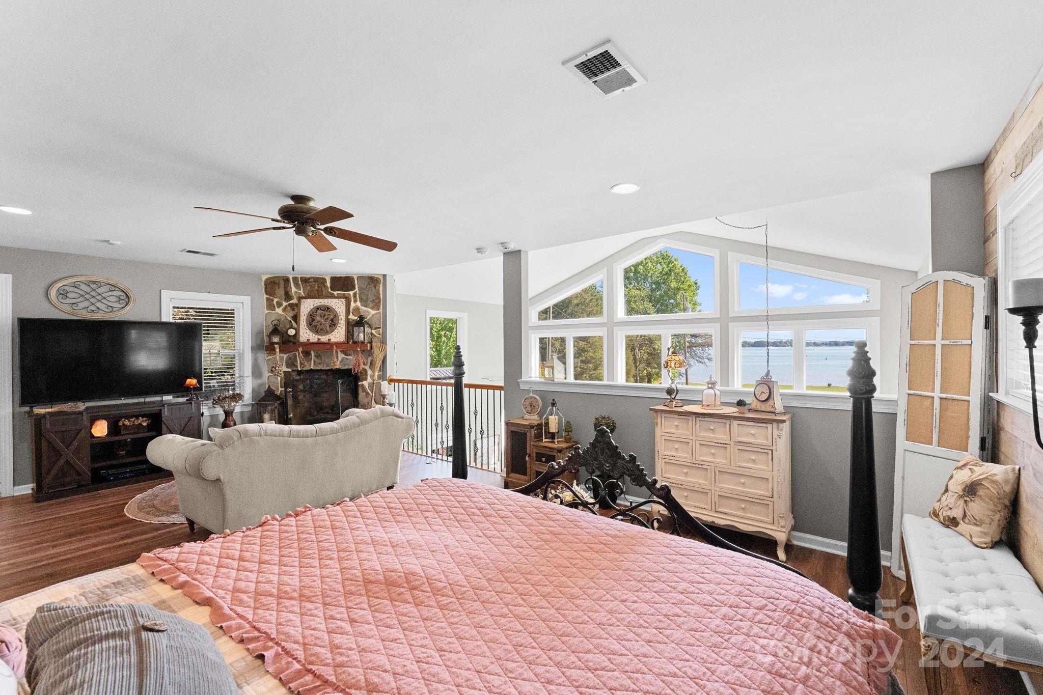 127 Surfside Lane Unit: 70