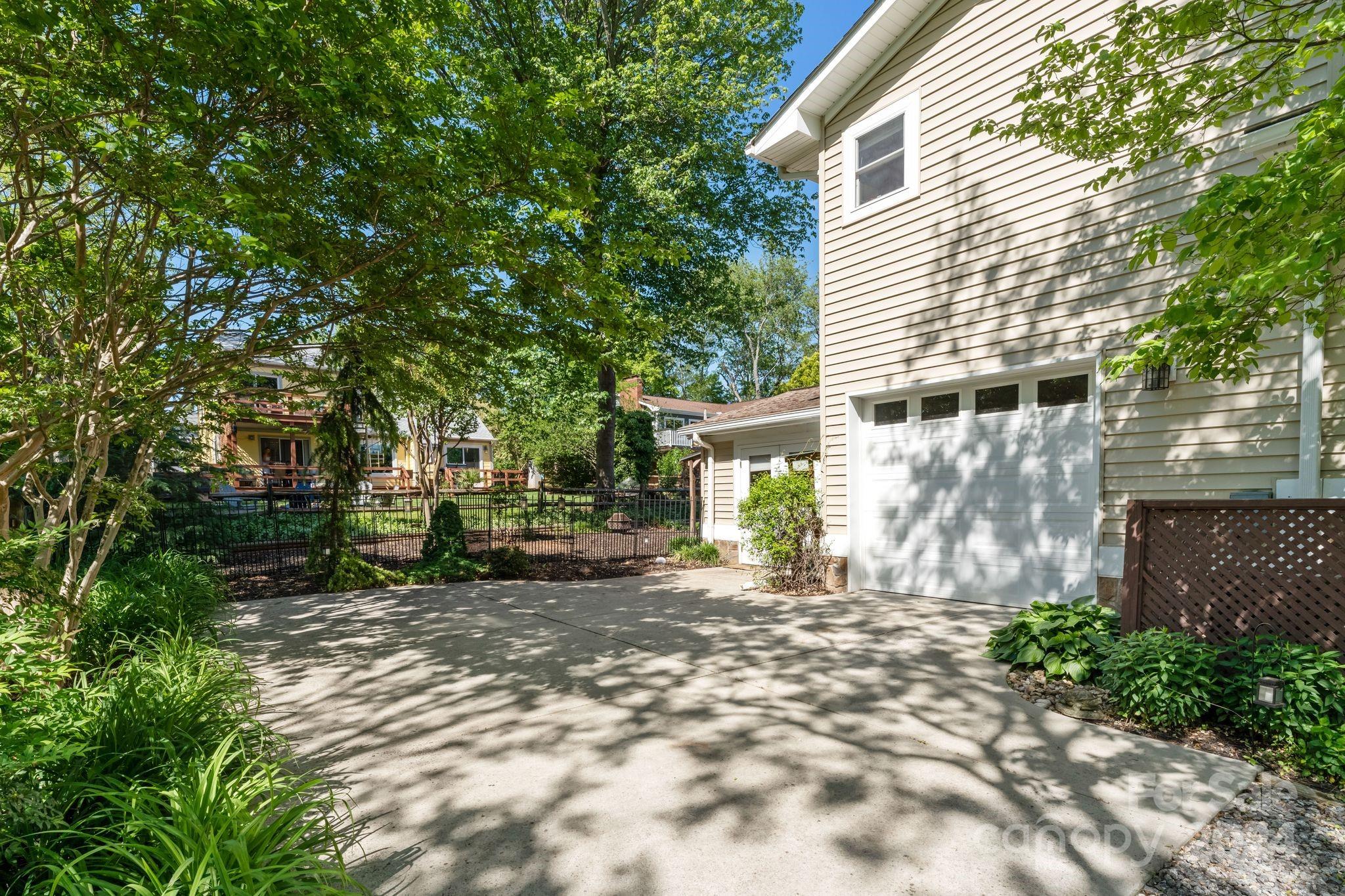 127 Surfside Lane Unit: 70