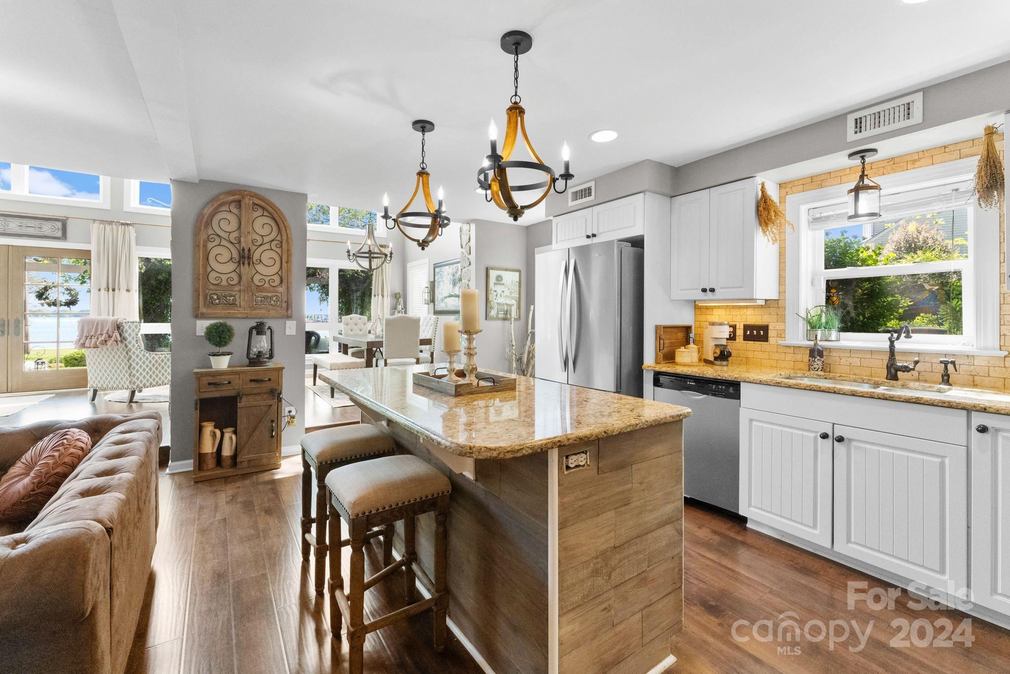 127 Surfside Lane Unit: 70