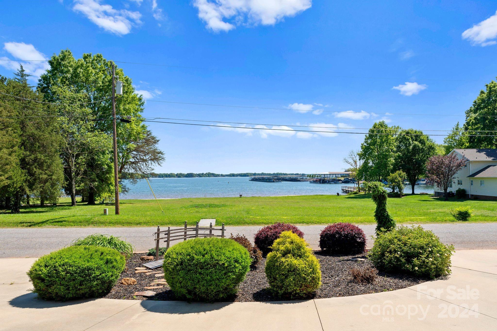 127 Surfside Lane Unit: 70