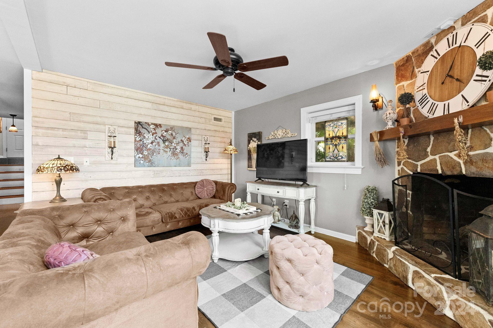 127 Surfside Lane Unit: 70