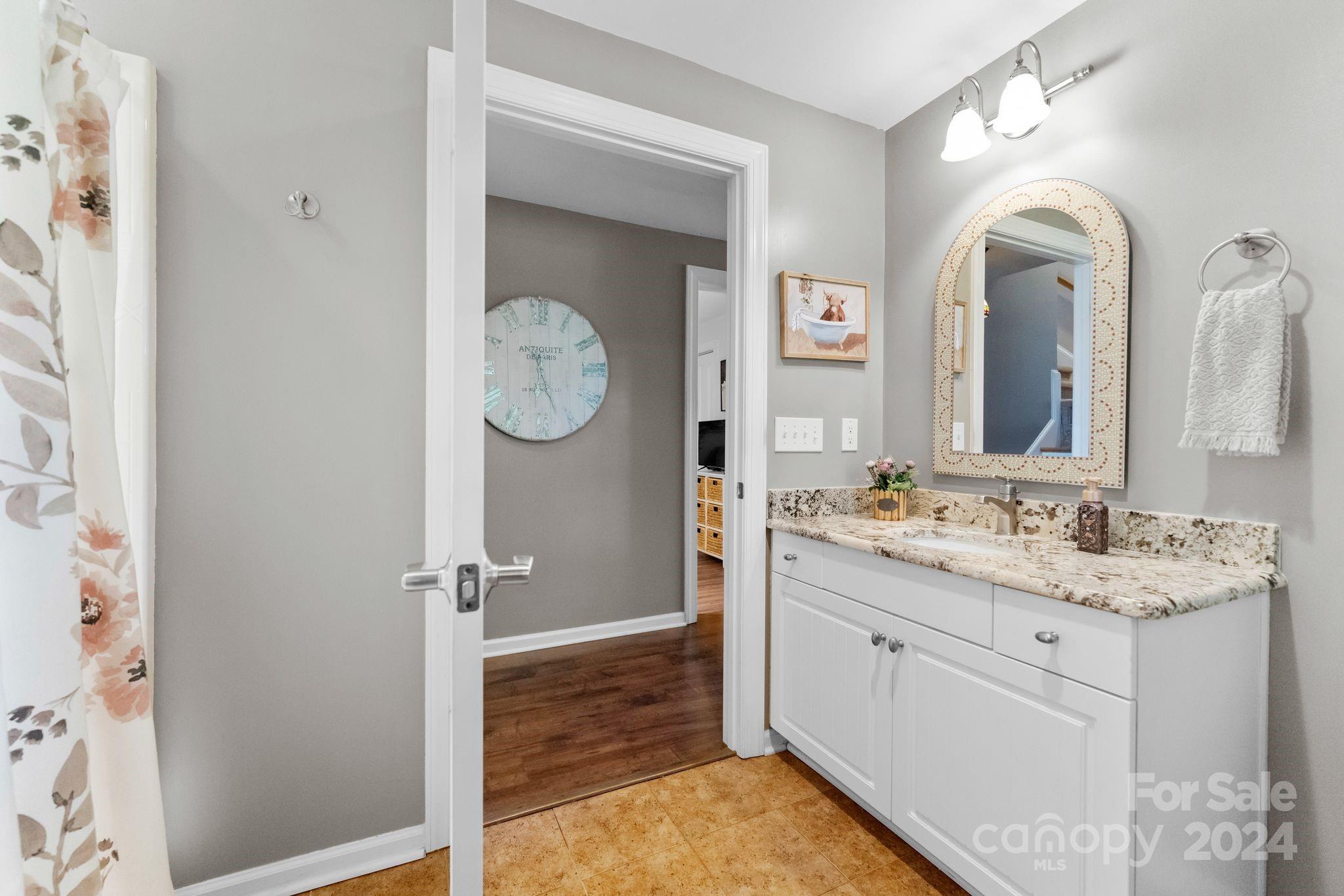 127 Surfside Lane Unit: 70
